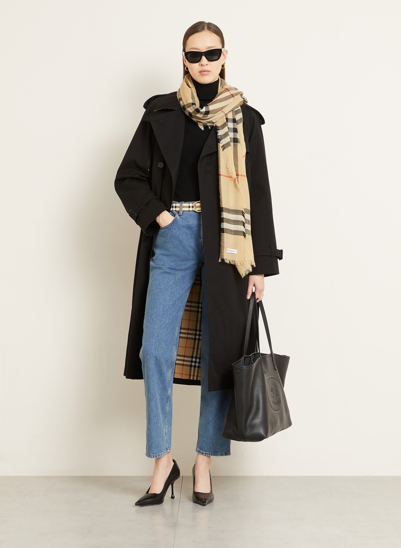 BURBERRY Trenchcoat CASTLEFORD: ČERNÁ