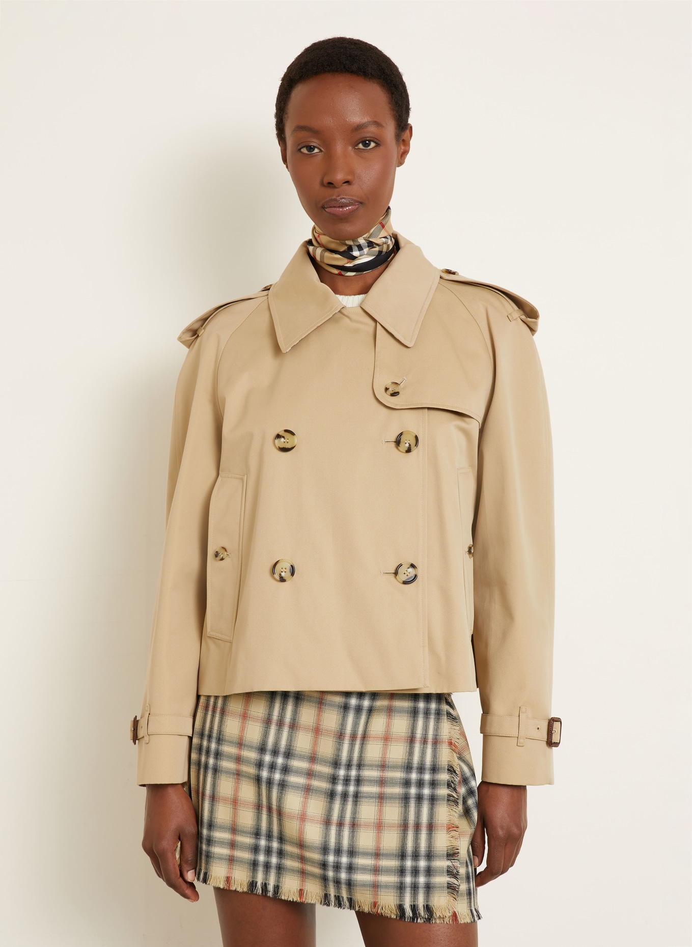 BURBERRY Trenchcoat HALTYE: VELBLOUDÍ