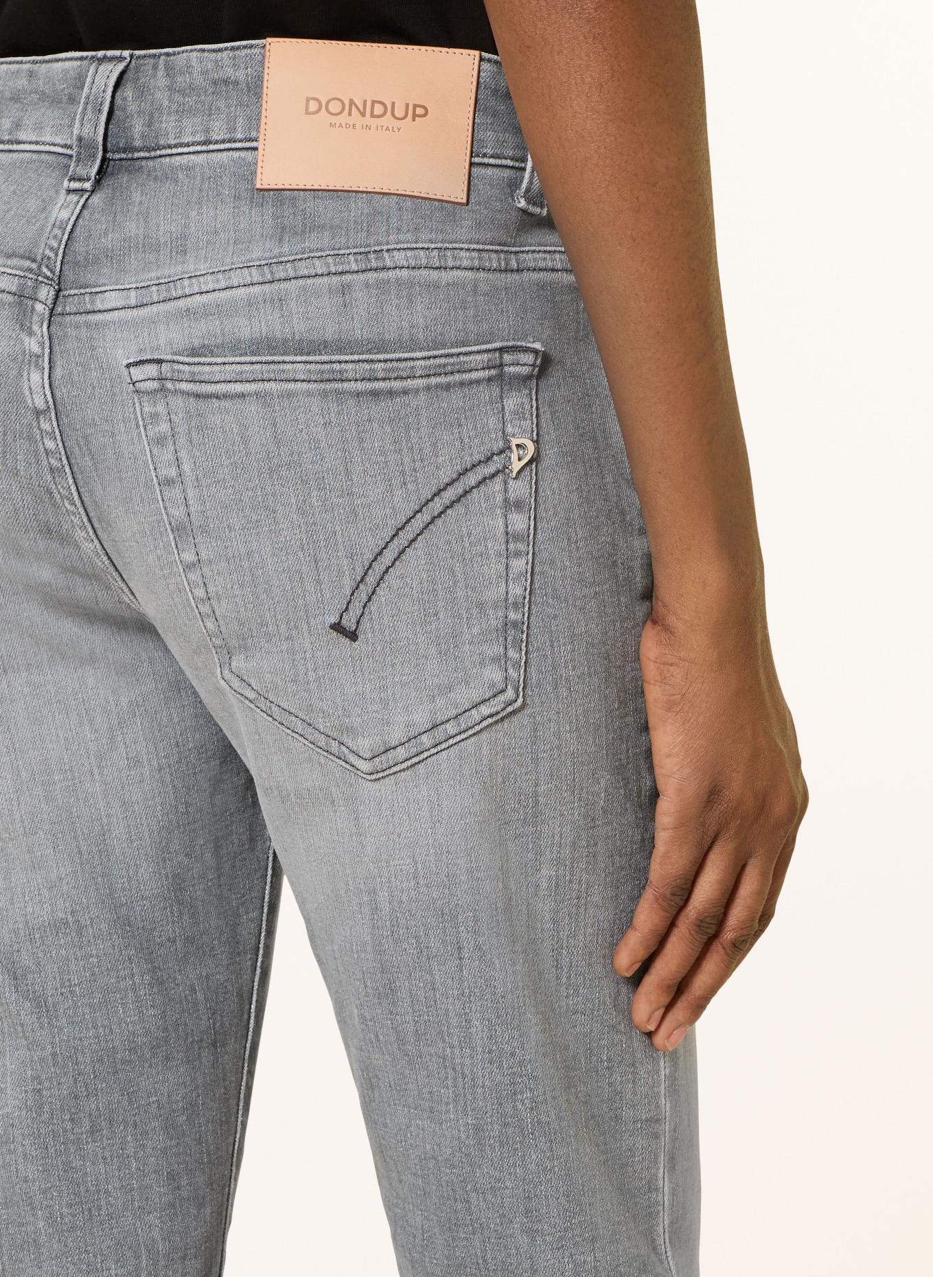 Dondup Jean court ROSE: 900 HELLGRAU