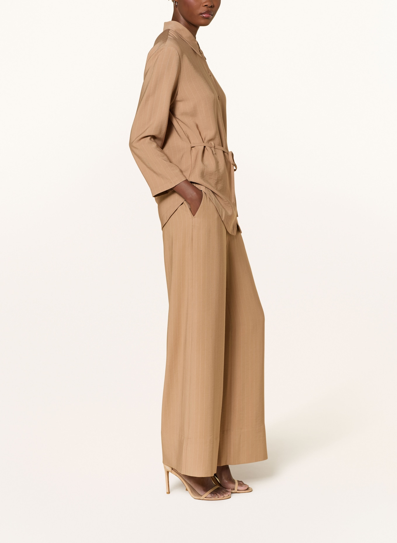 TIGER OF SWEDEN Spodnie z materiału typu marle ELLIS: CAMELOWY