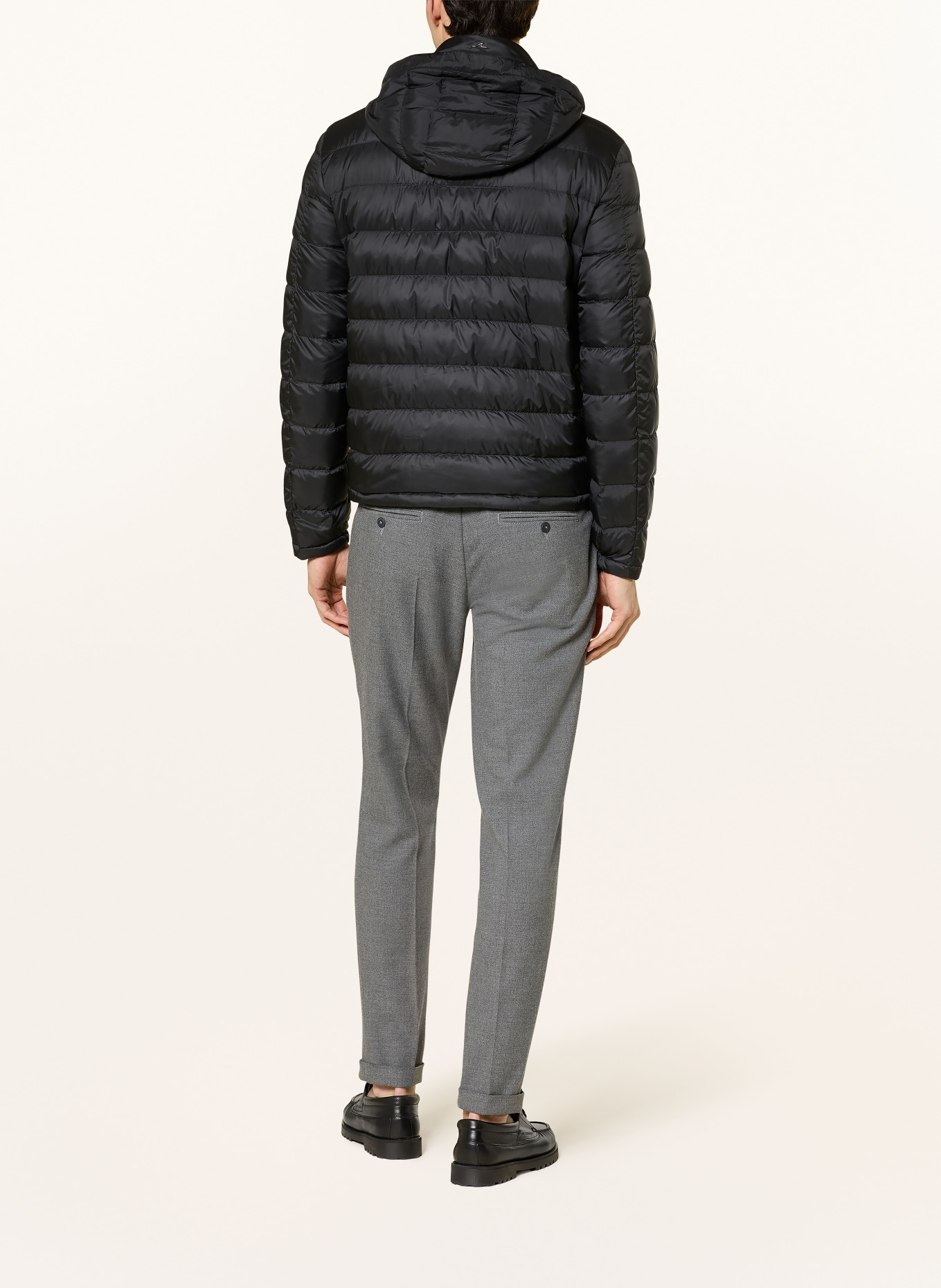 PAUL & SHARK Lightweight-Daunenjacke mit abnehmbarer Kapuze: SCHWARZ