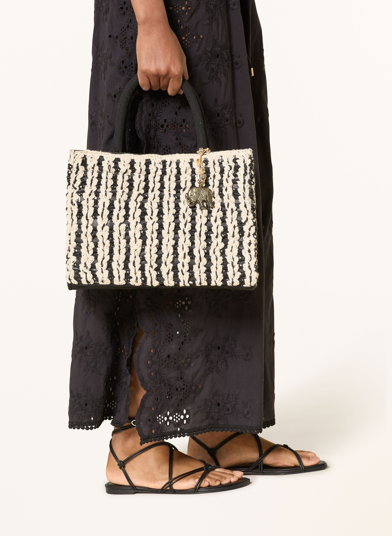 MELISSA ODABASH Kaftan TALITHA aus Lochspitze: SCHWARZ