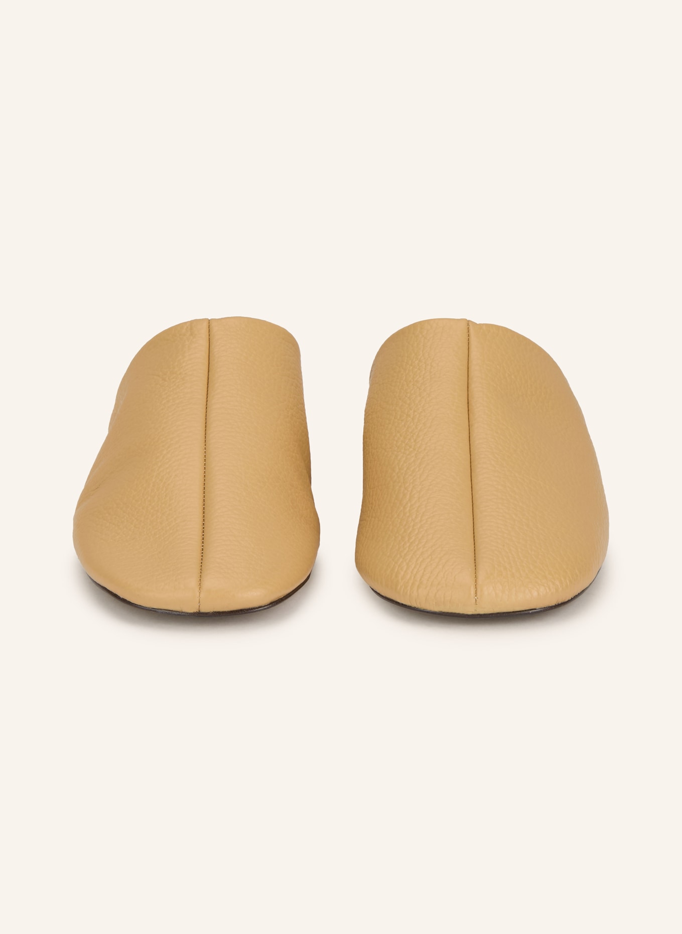 Flattered Pantofle MAURINE: VELBLOUDÍ