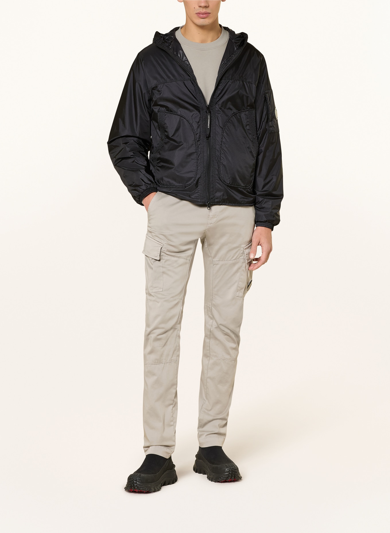 C.P. COMPANY Ergonomic Fit Cargo Pants: BEIGE