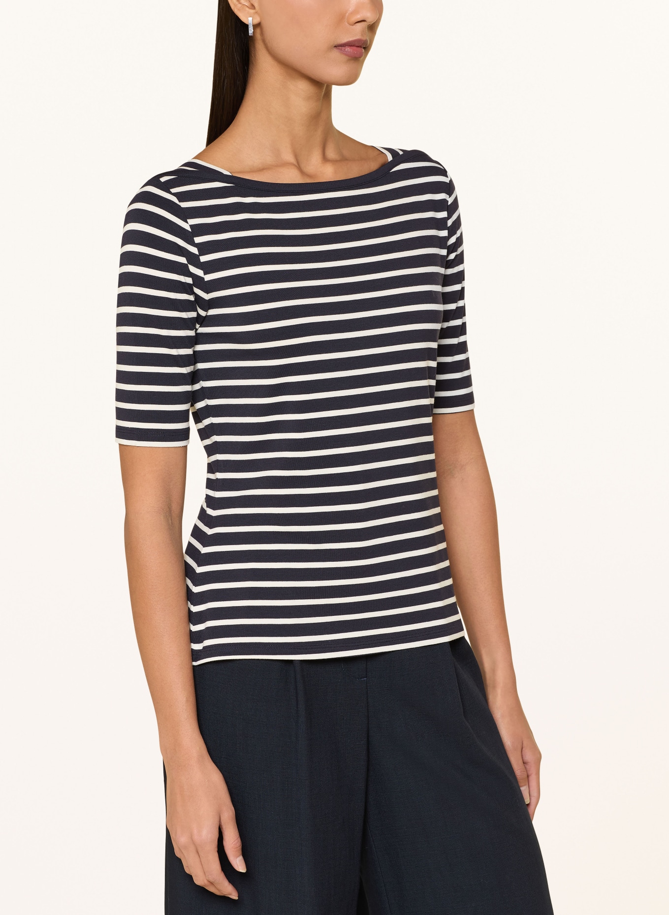 comma T-shirt: DARK BLUE / WHITE