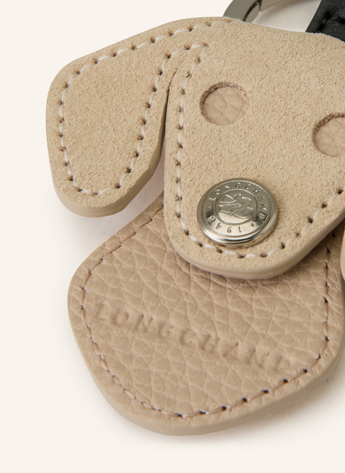 LONGCHAMP Taschenanhänger: CREME / SCHWARZ