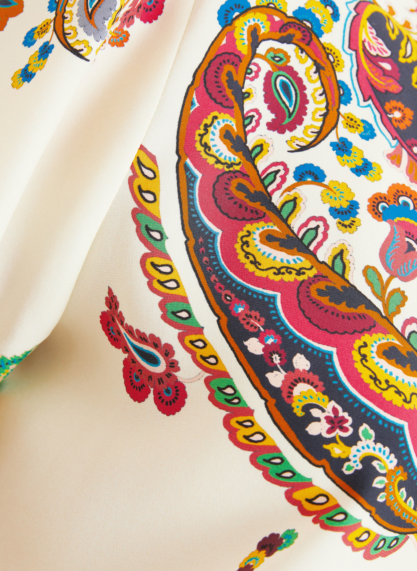 ETRO blůza: REŽNÁ / ČERVENÁ / MODRÁ