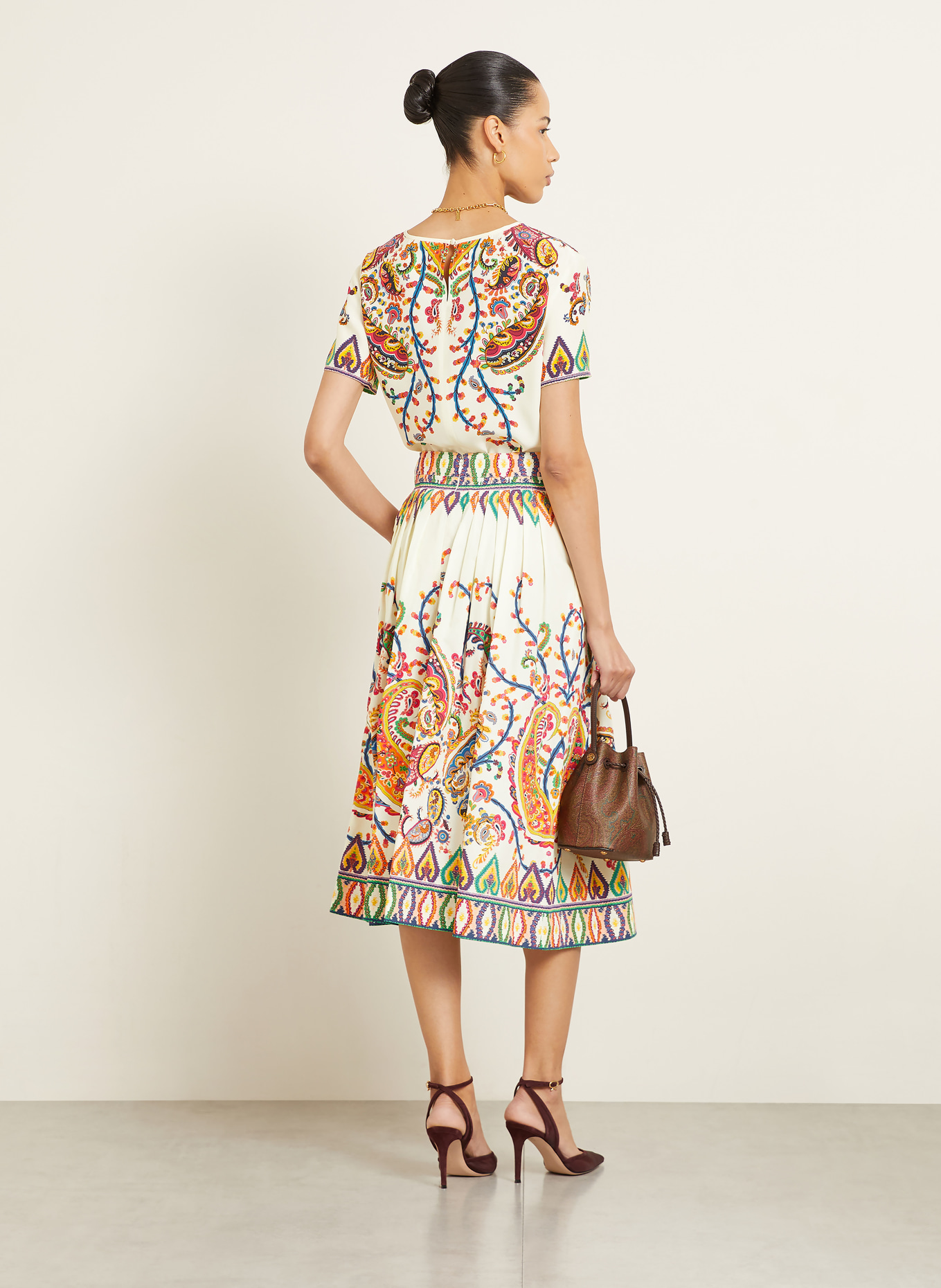 ETRO pleated skirt: ECRU / RED / BLUE