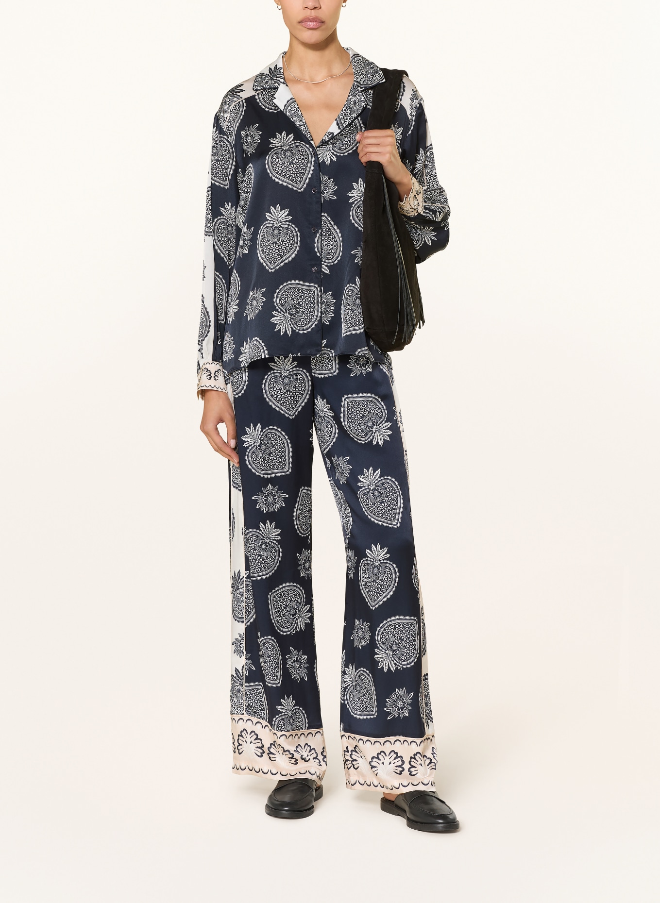 IVI collection Marlenehose mit Seide: SCHWARZ / WEISS