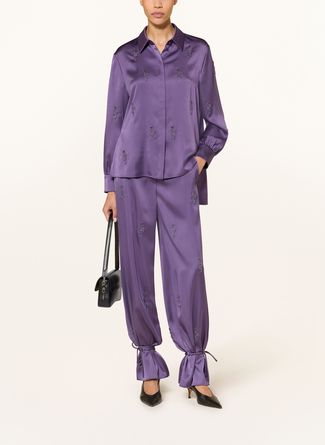 MARC CAIN Satijnen blouse met sierstenen: 744 mystical