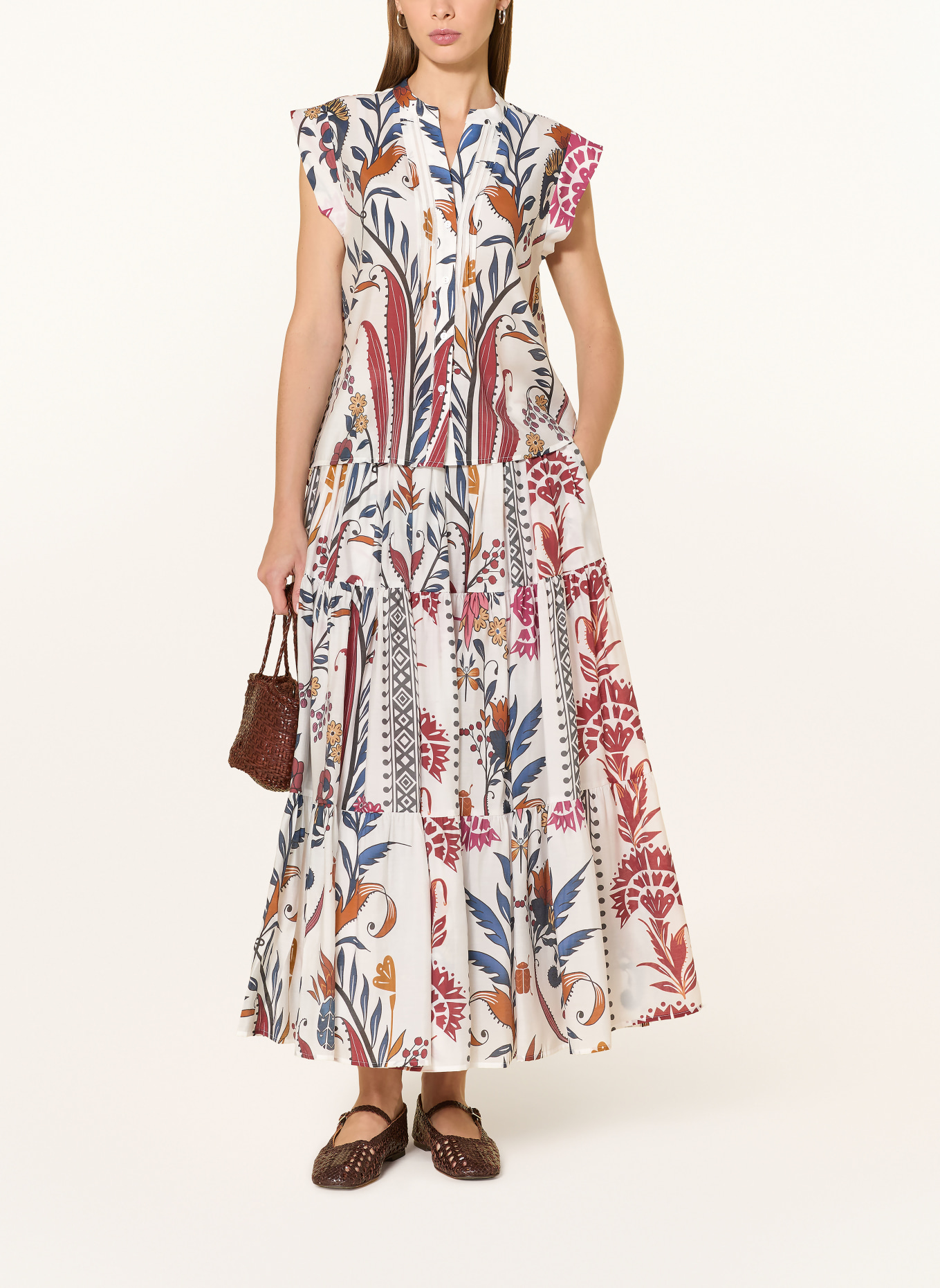 darling harbour halenka: WHITE