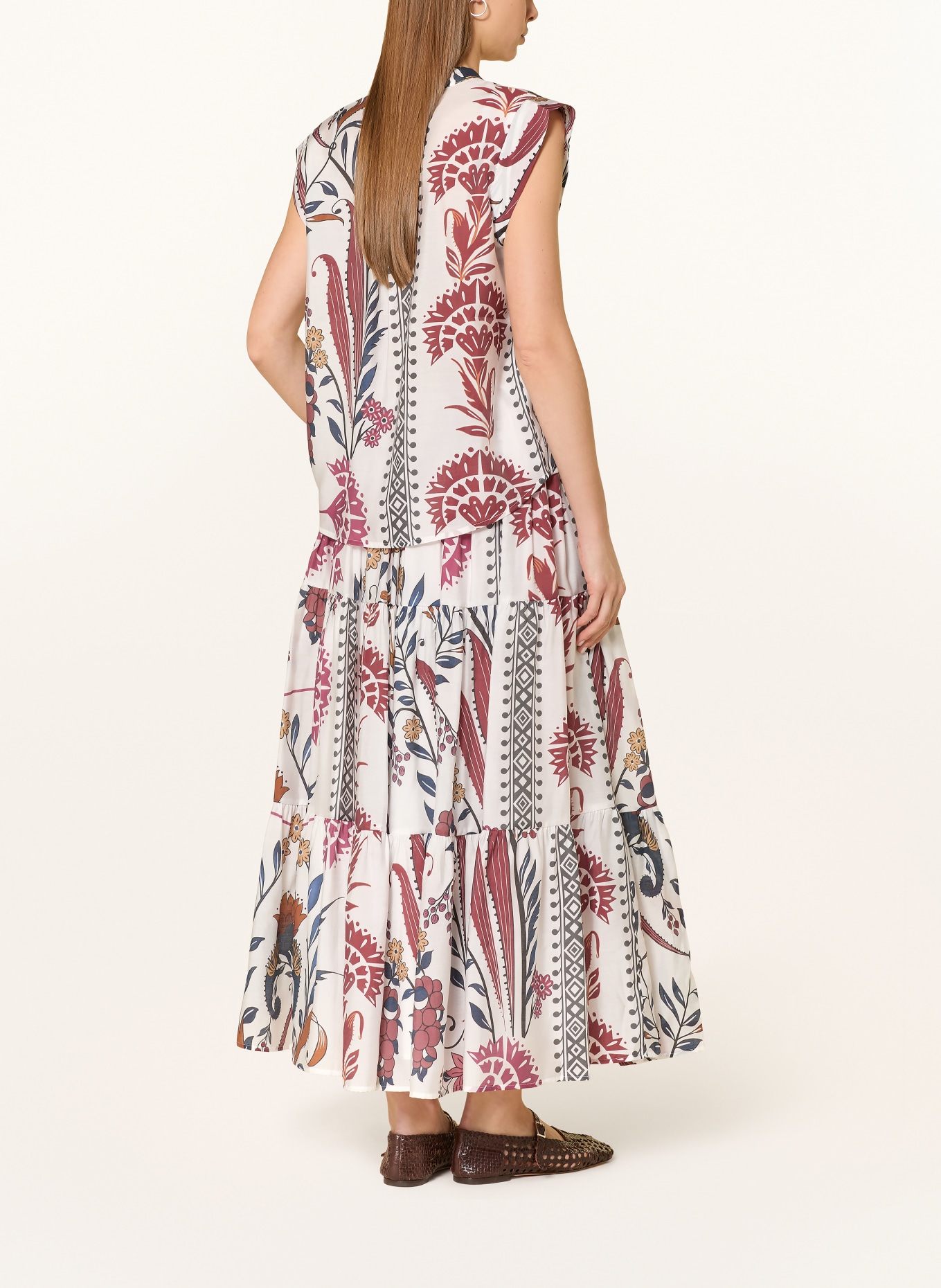 darling harbour halenka: WHITE