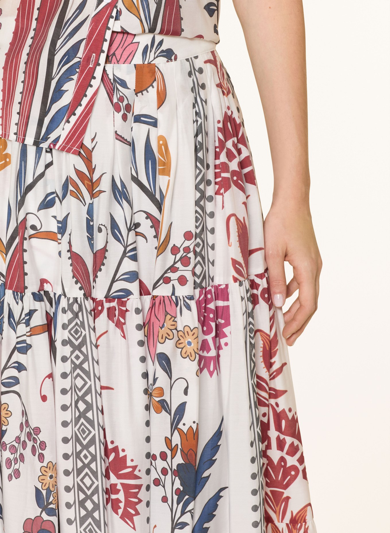 darling harbour Rock: WHITE