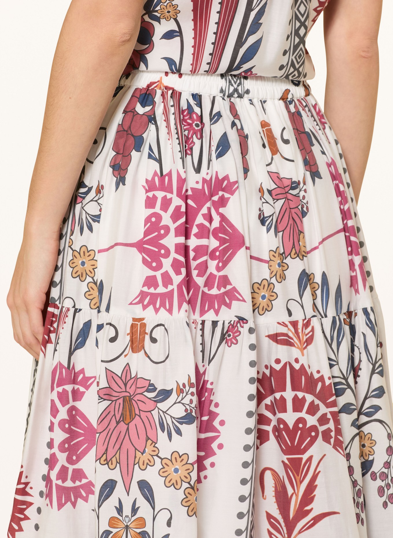 darling harbour Rock: WHITE