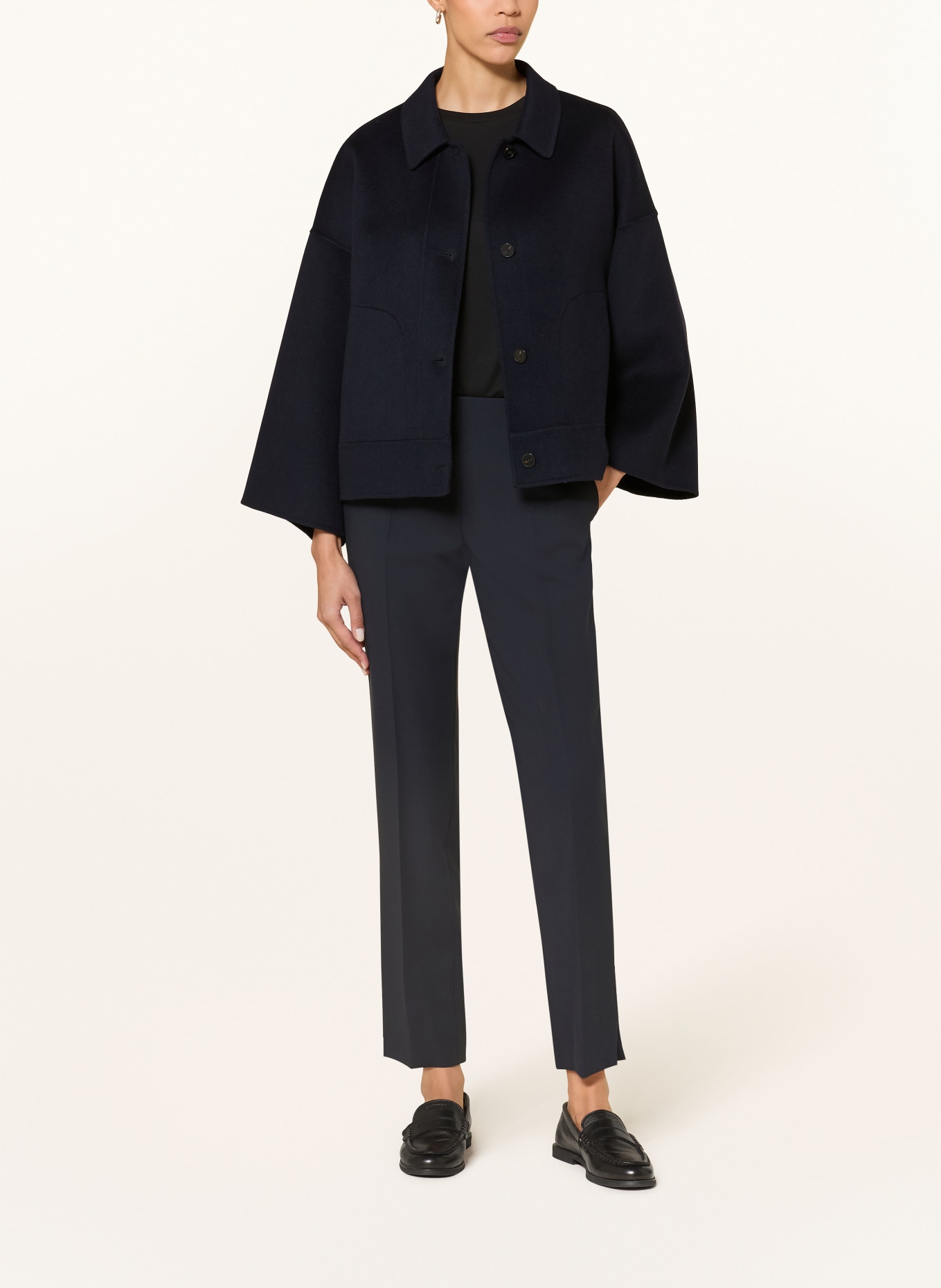 windsor. pants: DARK BLUE