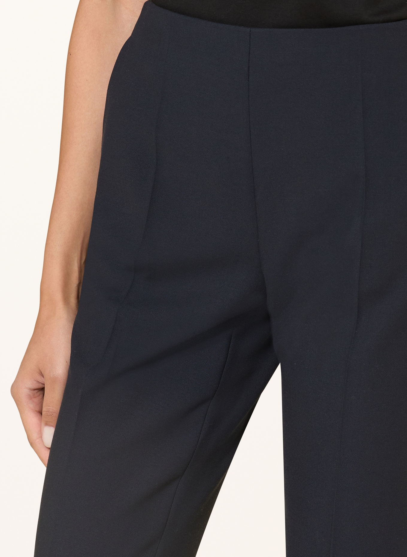 windsor. pants: DARK BLUE