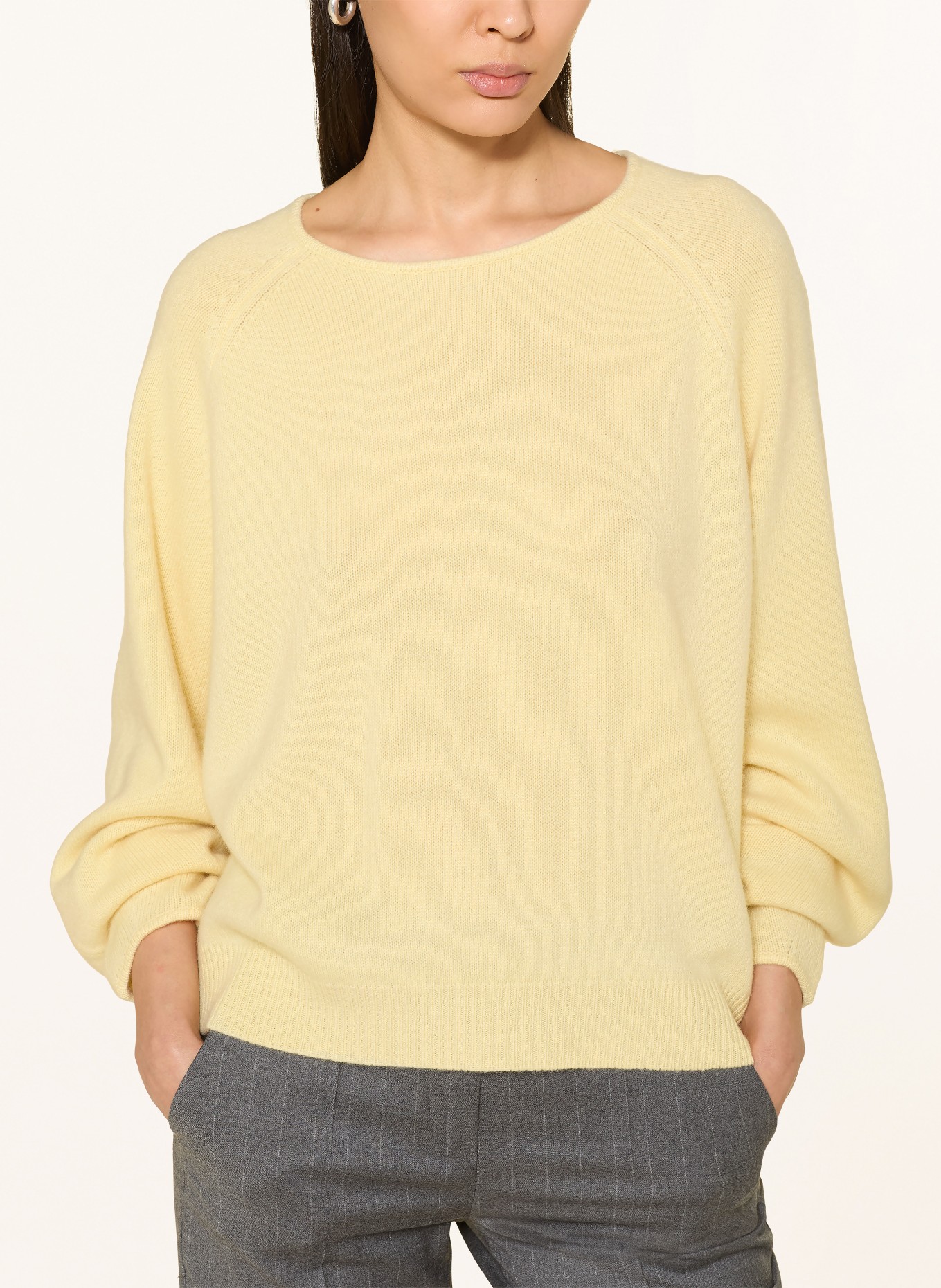 (THE MERCER) N.Y. cashmere sweater: LIGHT YELLOW