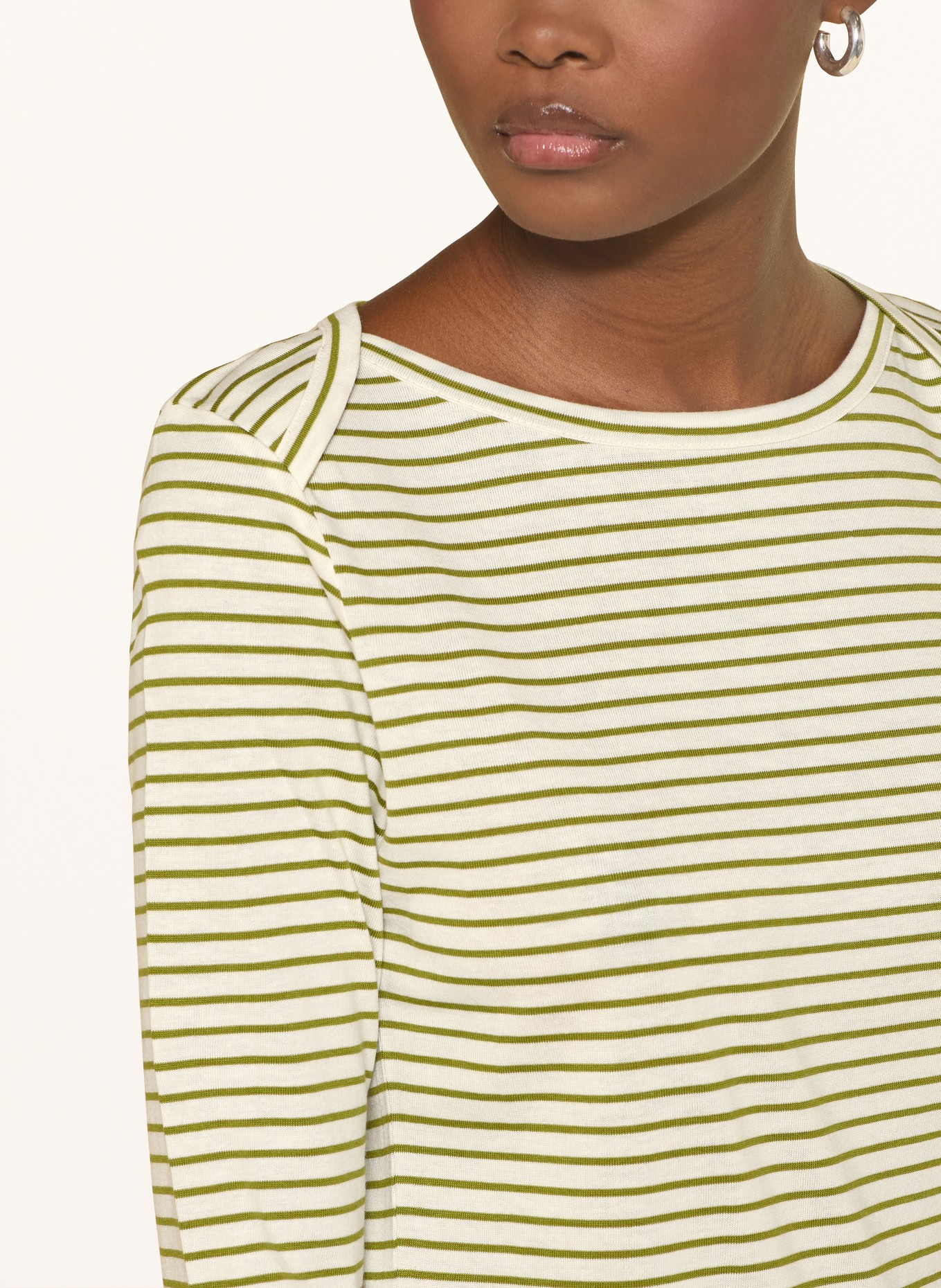 windsor. Longsleeve: HELLGRÜN / CREME