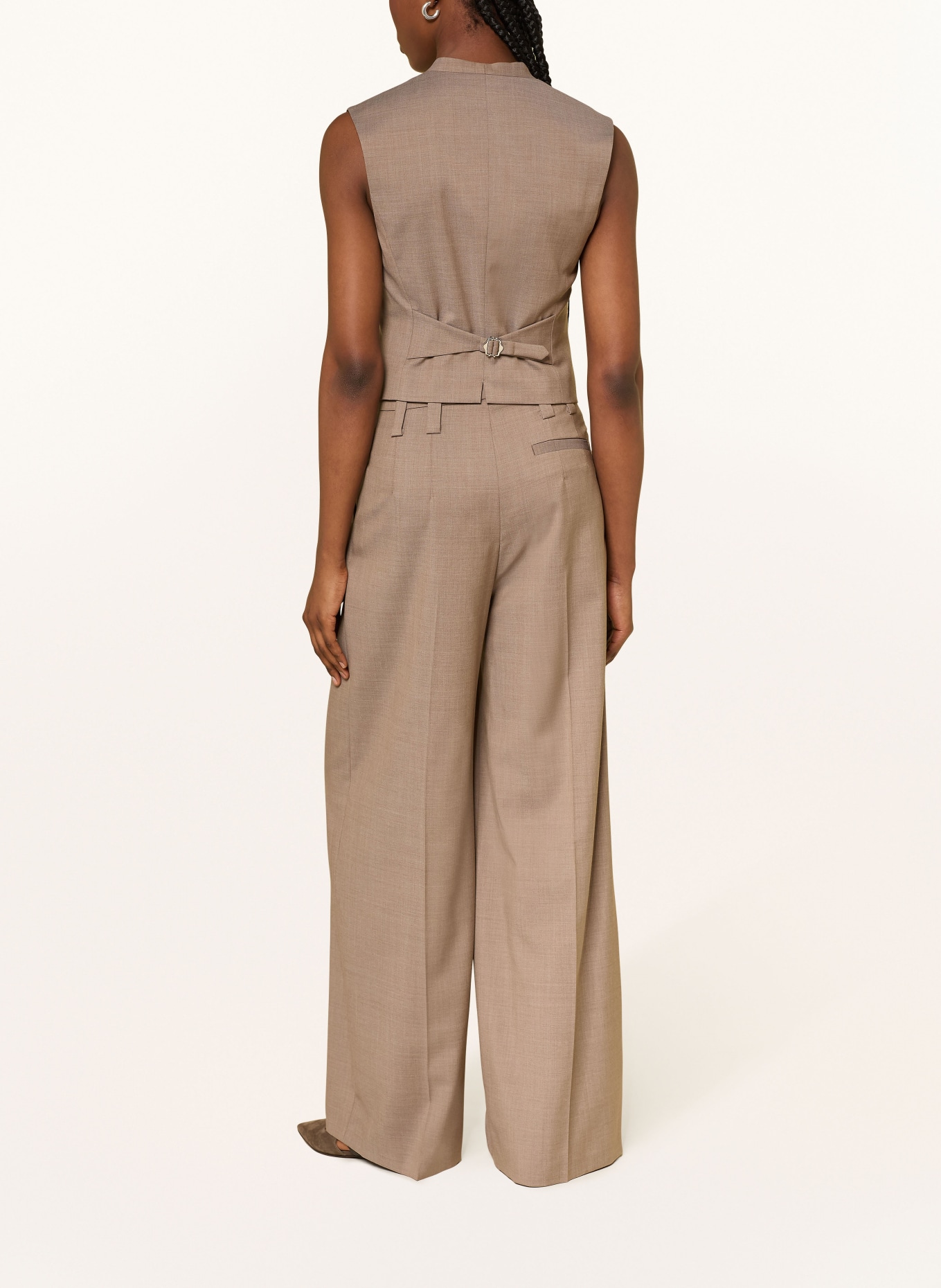 windsor. blazer vest: LIGHT BROWN