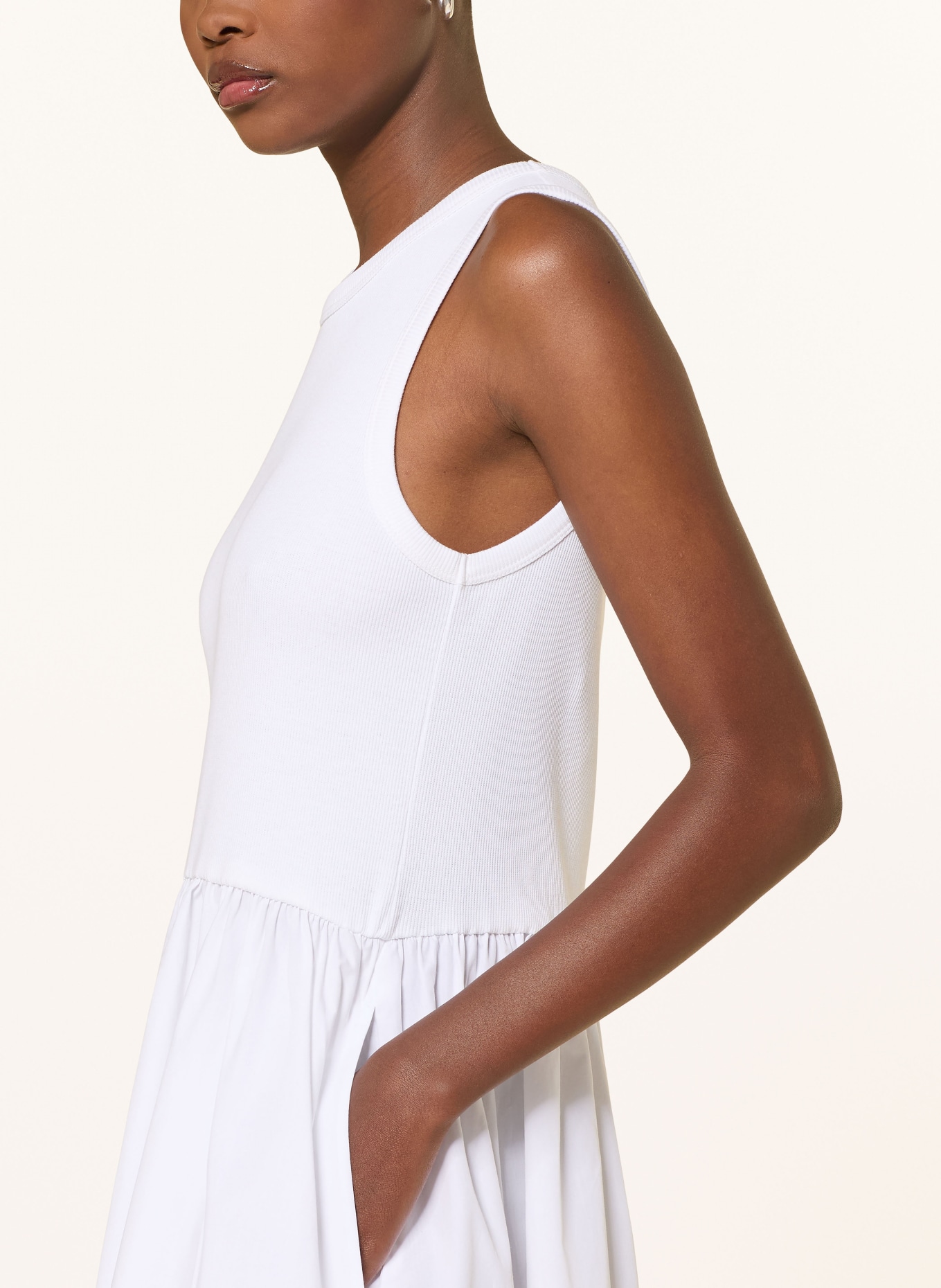 MRS & HUGS Kleid im Materialmix: WEISS