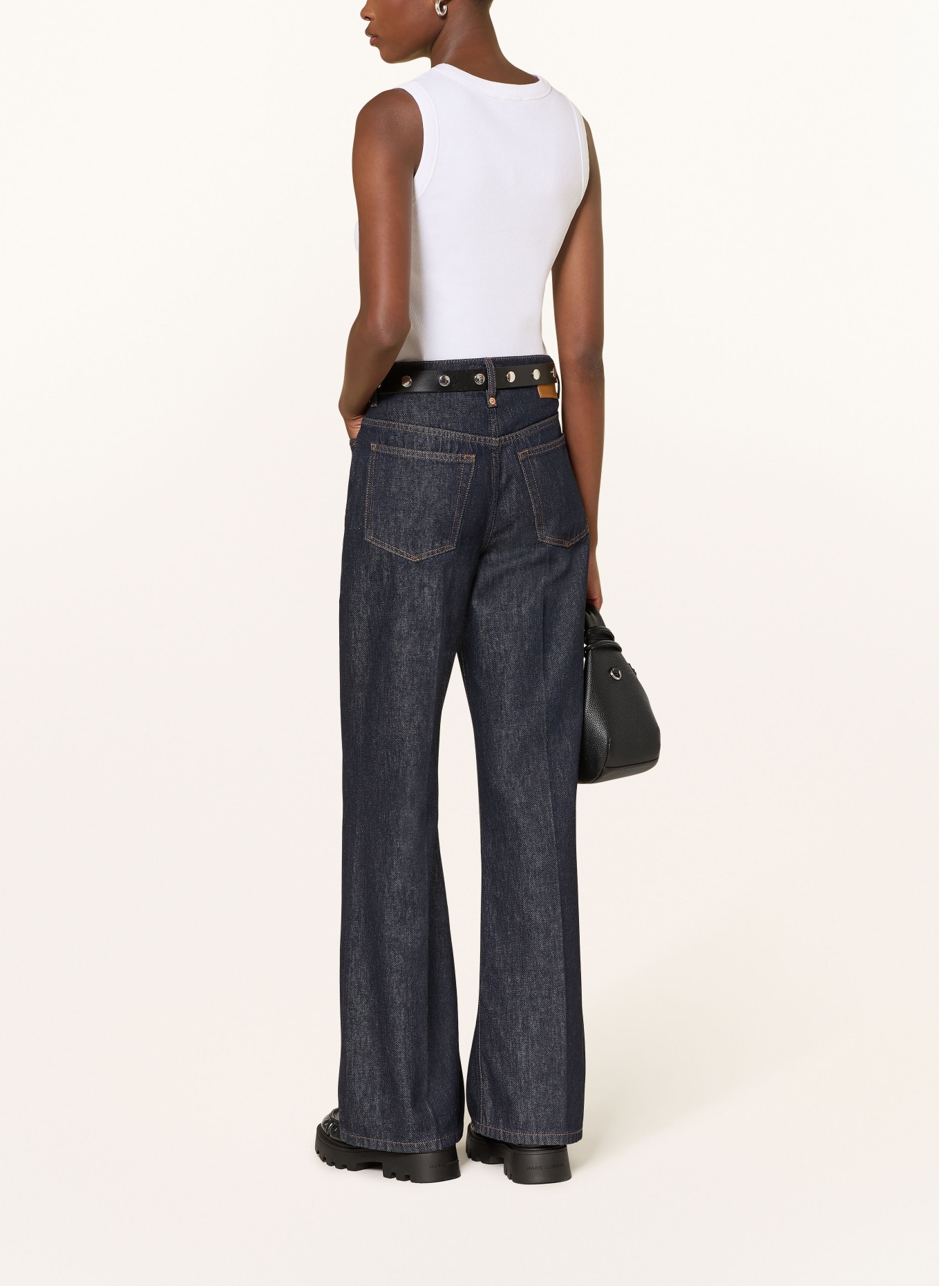 MRS & HUGS Top: WHITE