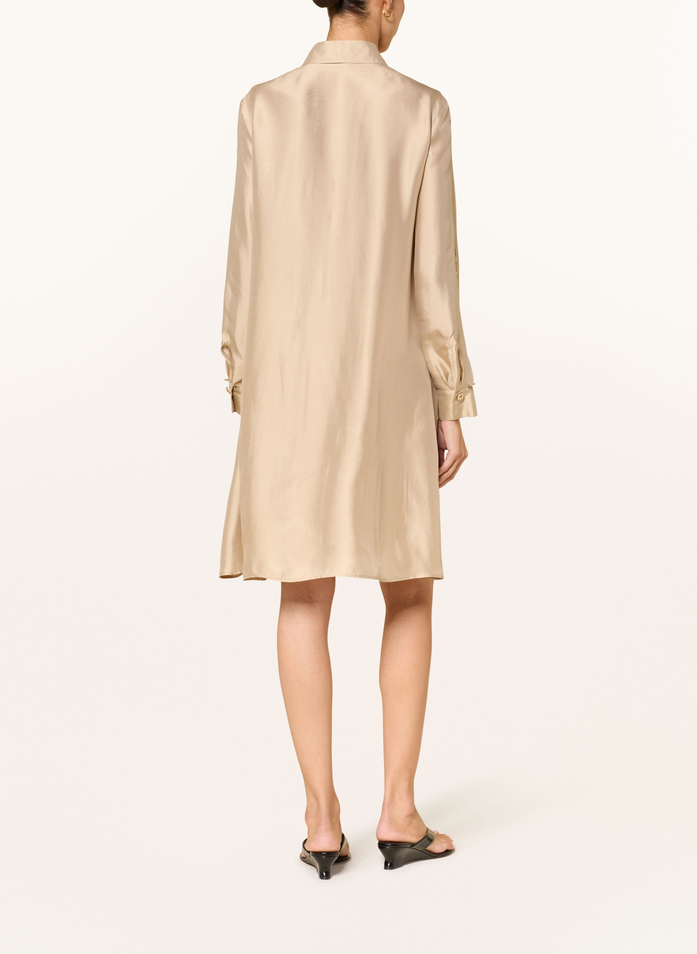 LUISA CERANO Hemdblusenkleid aus Satin: BEIGE