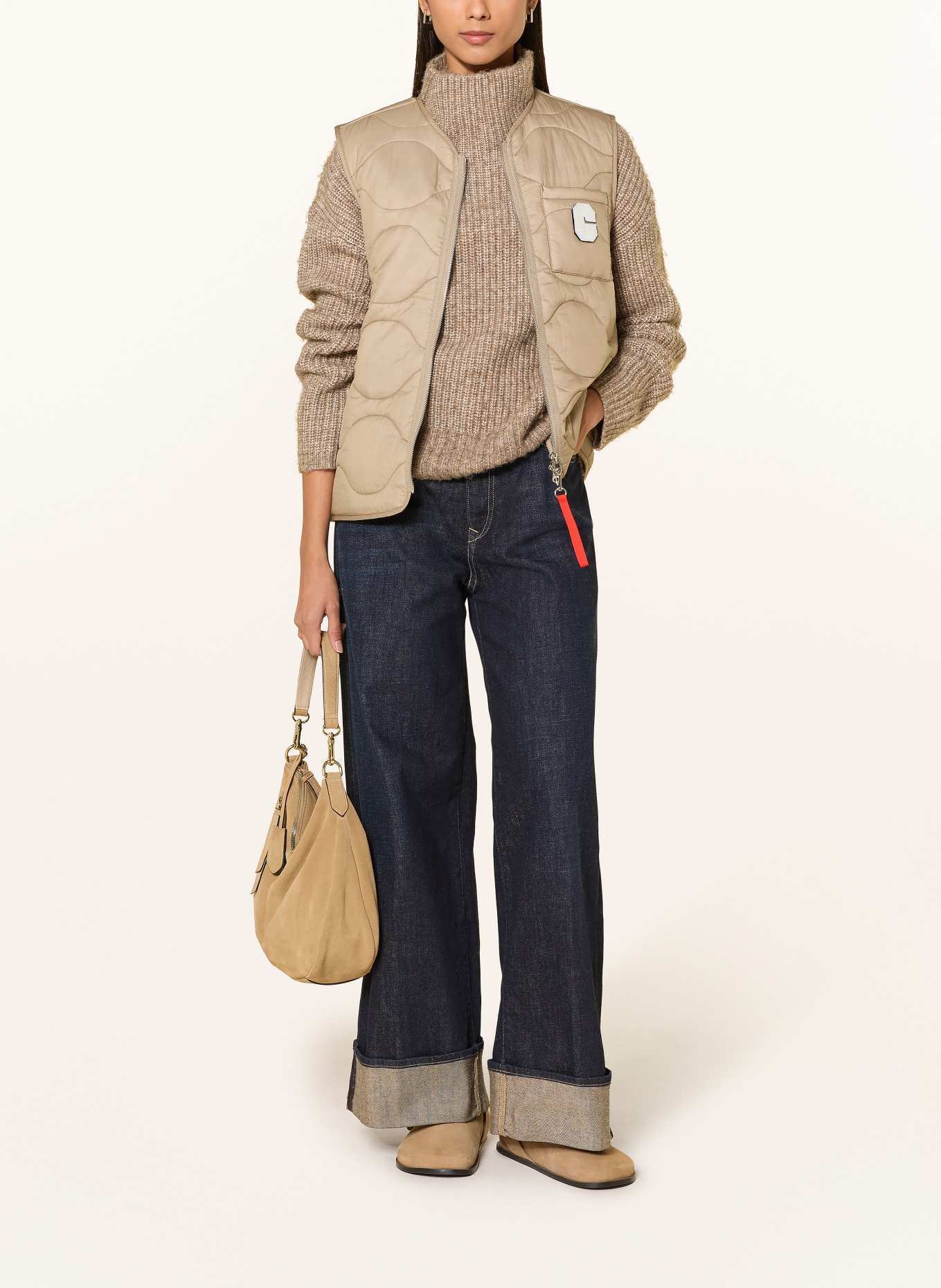 No.1 Como LYSS quilted vest with sequins: BEIGE