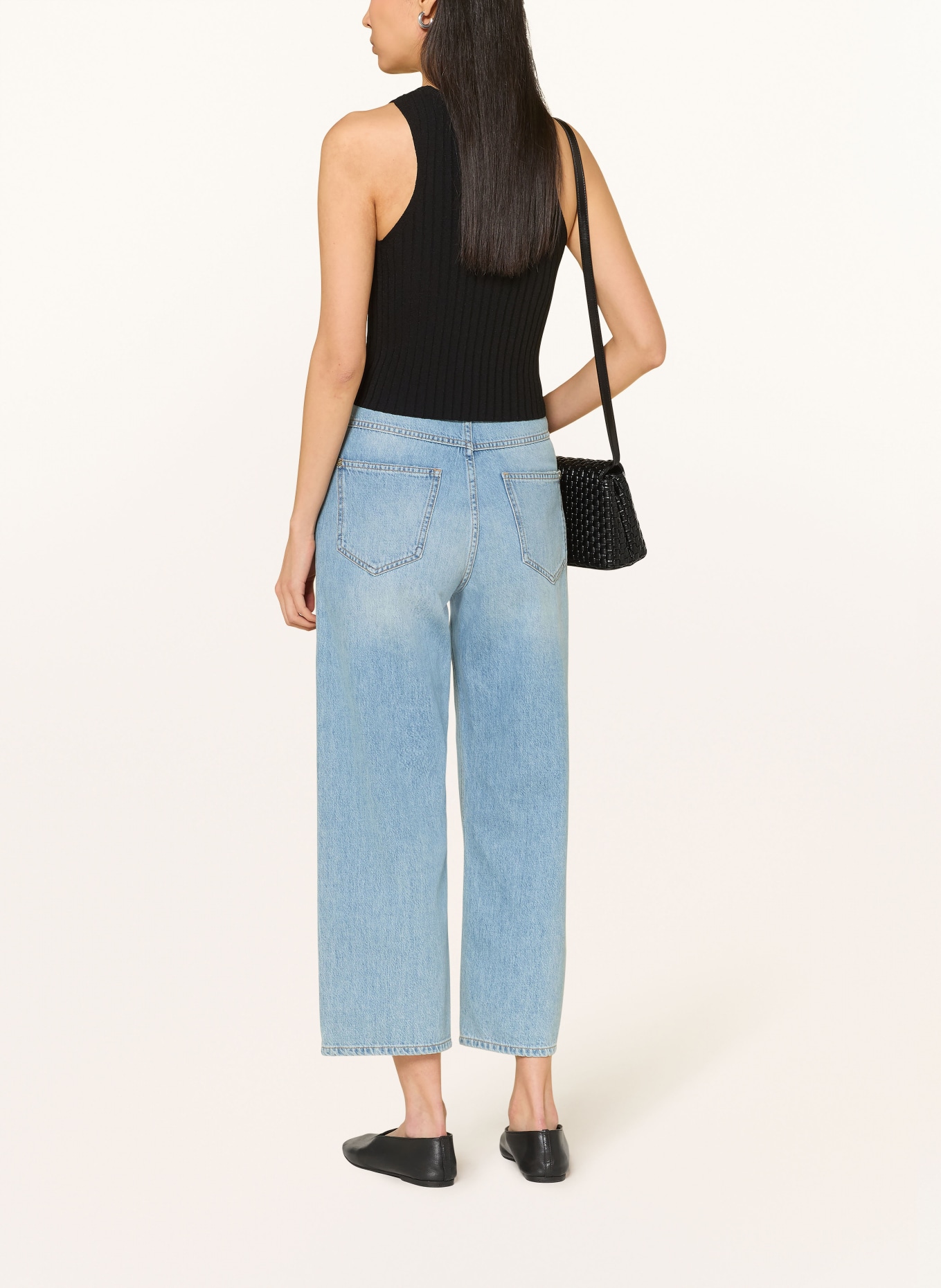 RIANI tílka: ČERNÁ