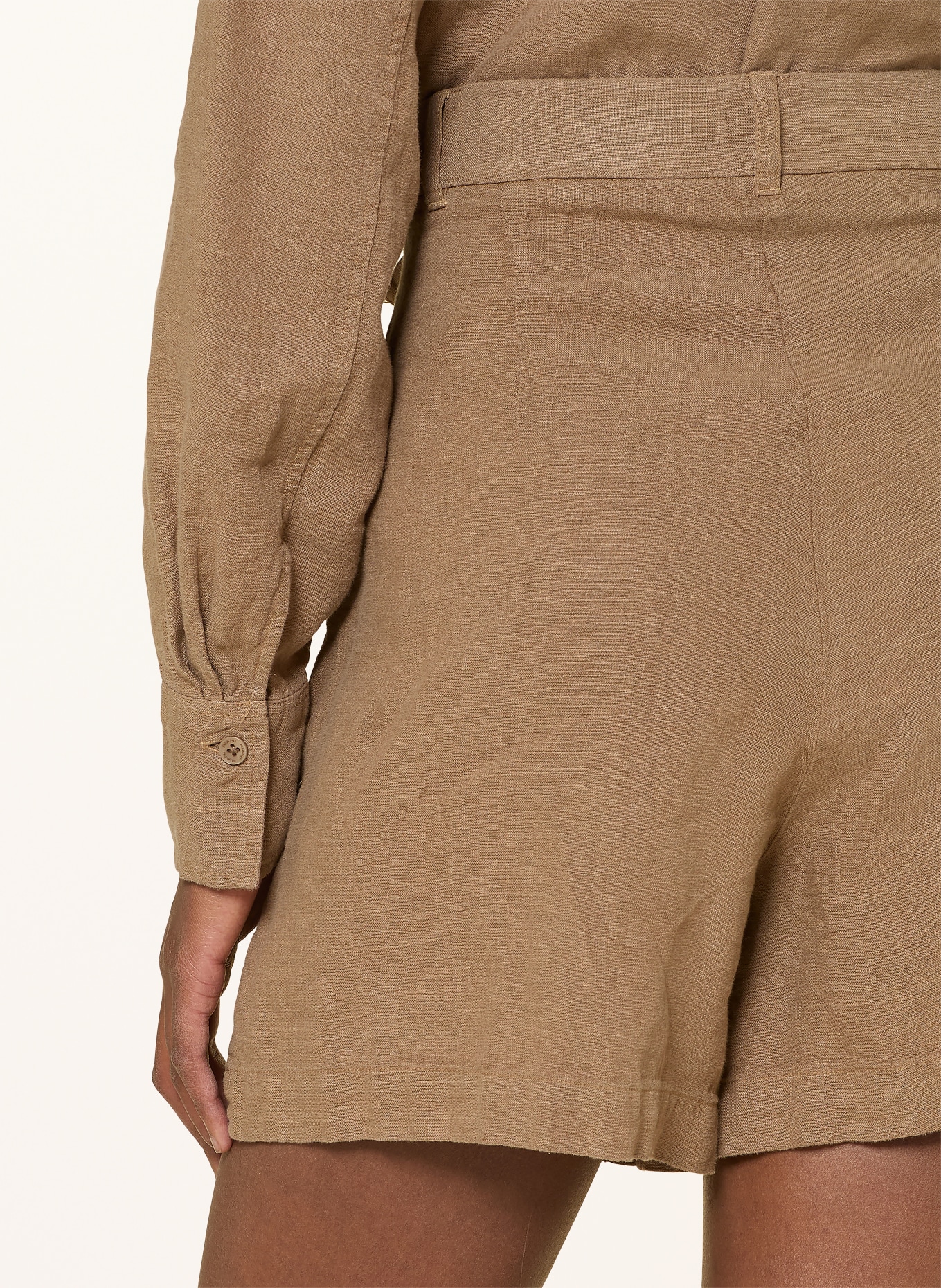 RIANI Leinenshorts: BRAUN
