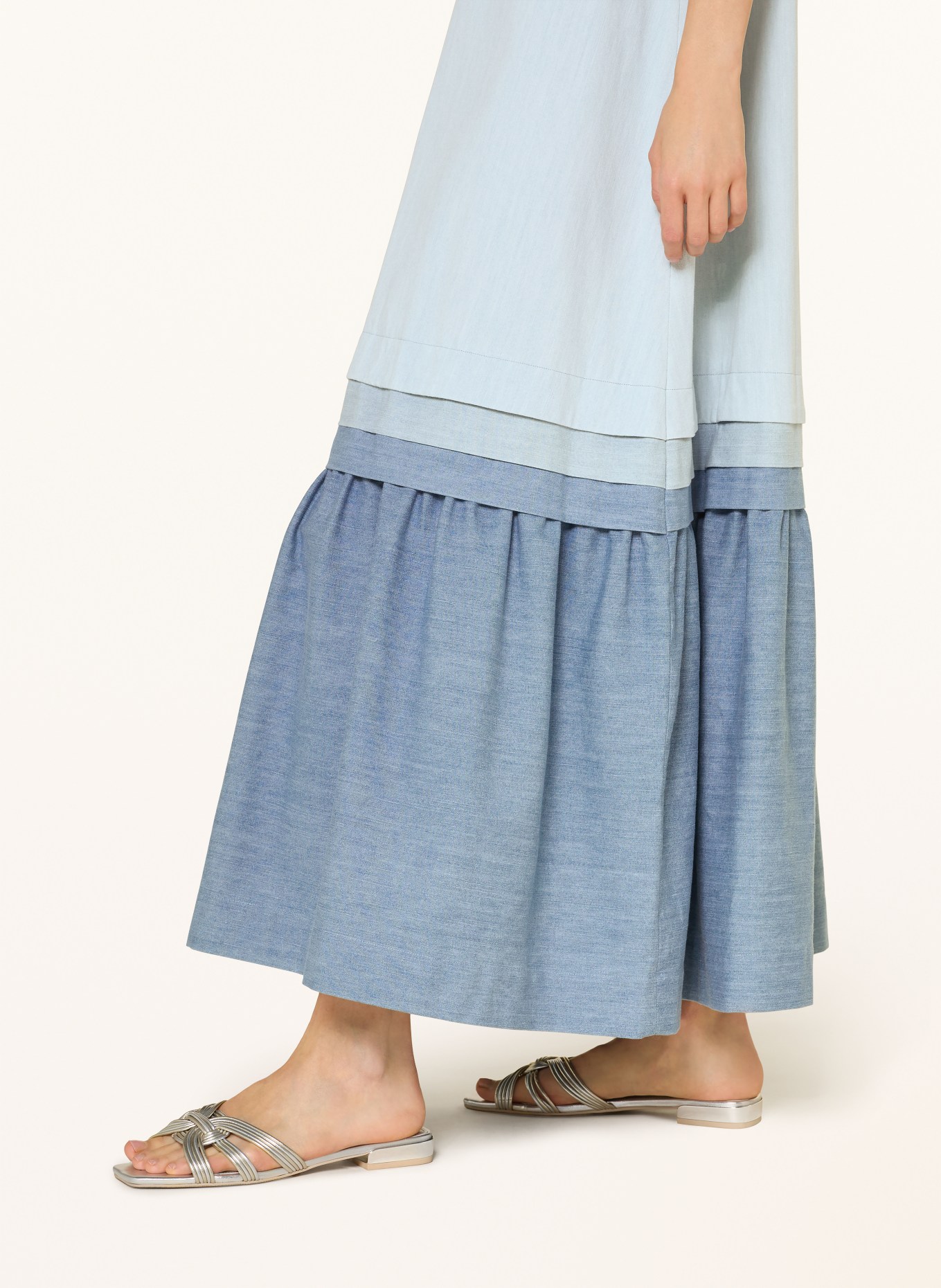 RIANI sukienka: JASNONIEBIESKI / NIEBIESKI