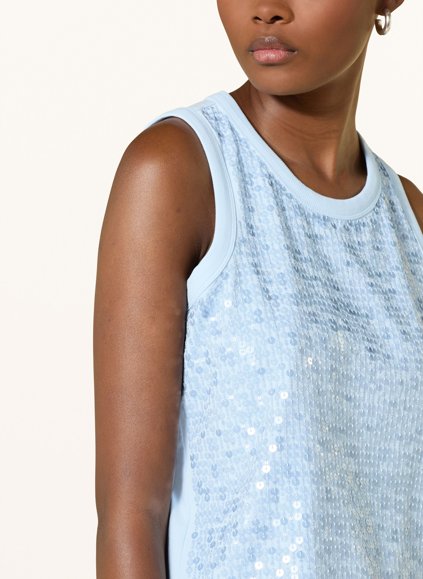 RIANI Sequin top: LIGHT BLUE