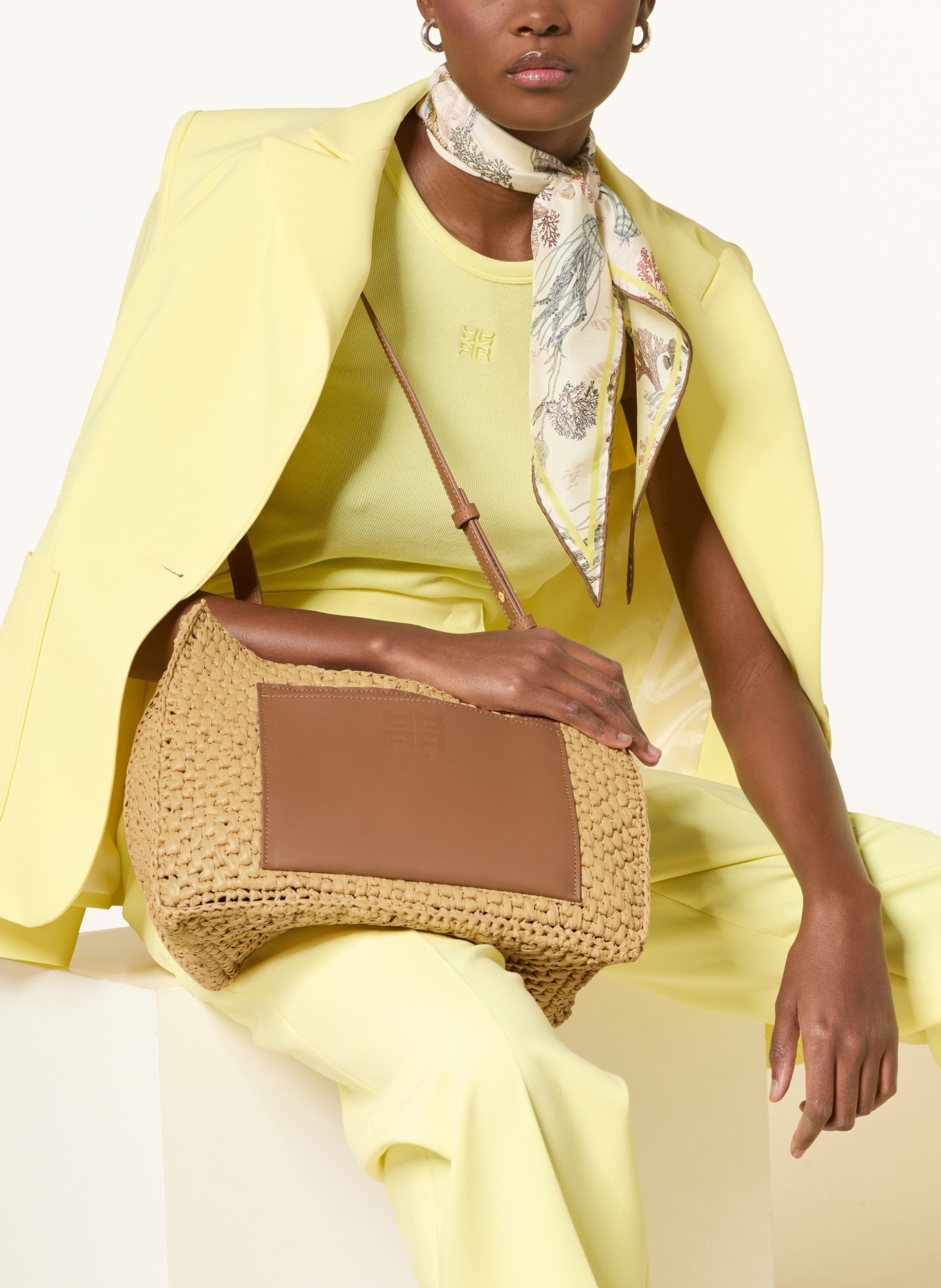 RIANI Shoulder bag: LIGHT BROWN / BROWN