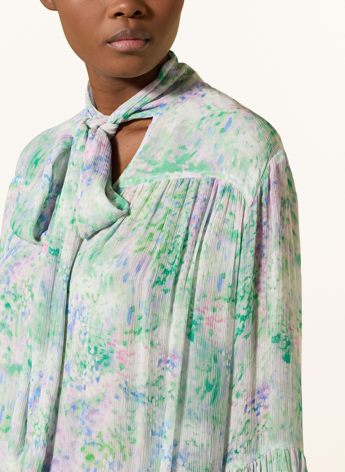 RIANI Schluppenbluse: GRÜN / LILA / BLAU