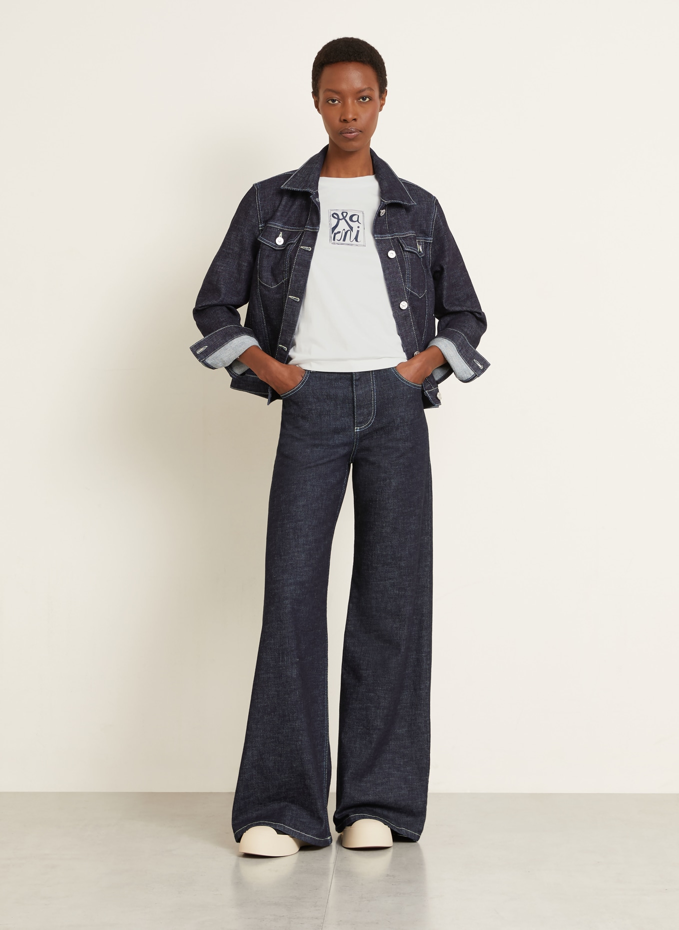 MARNI T-shirt: WHITE / DARK BLUE