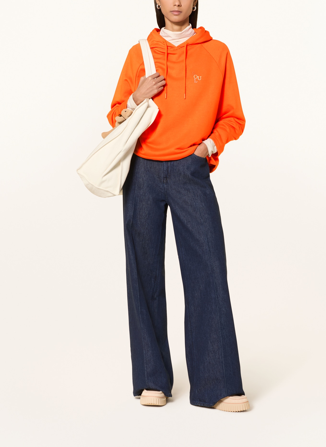 Smith & Soul Hoodie: ORANGE