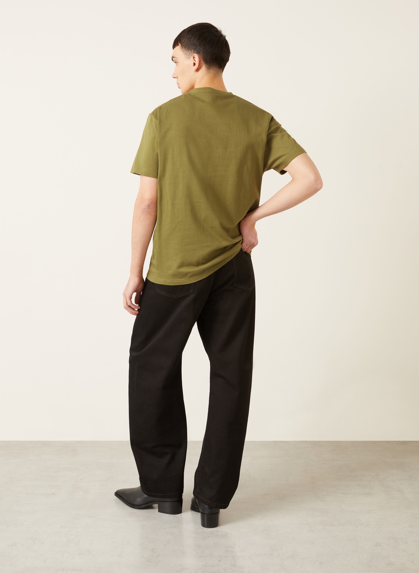 McQUEEN T-shirt: OLIVE