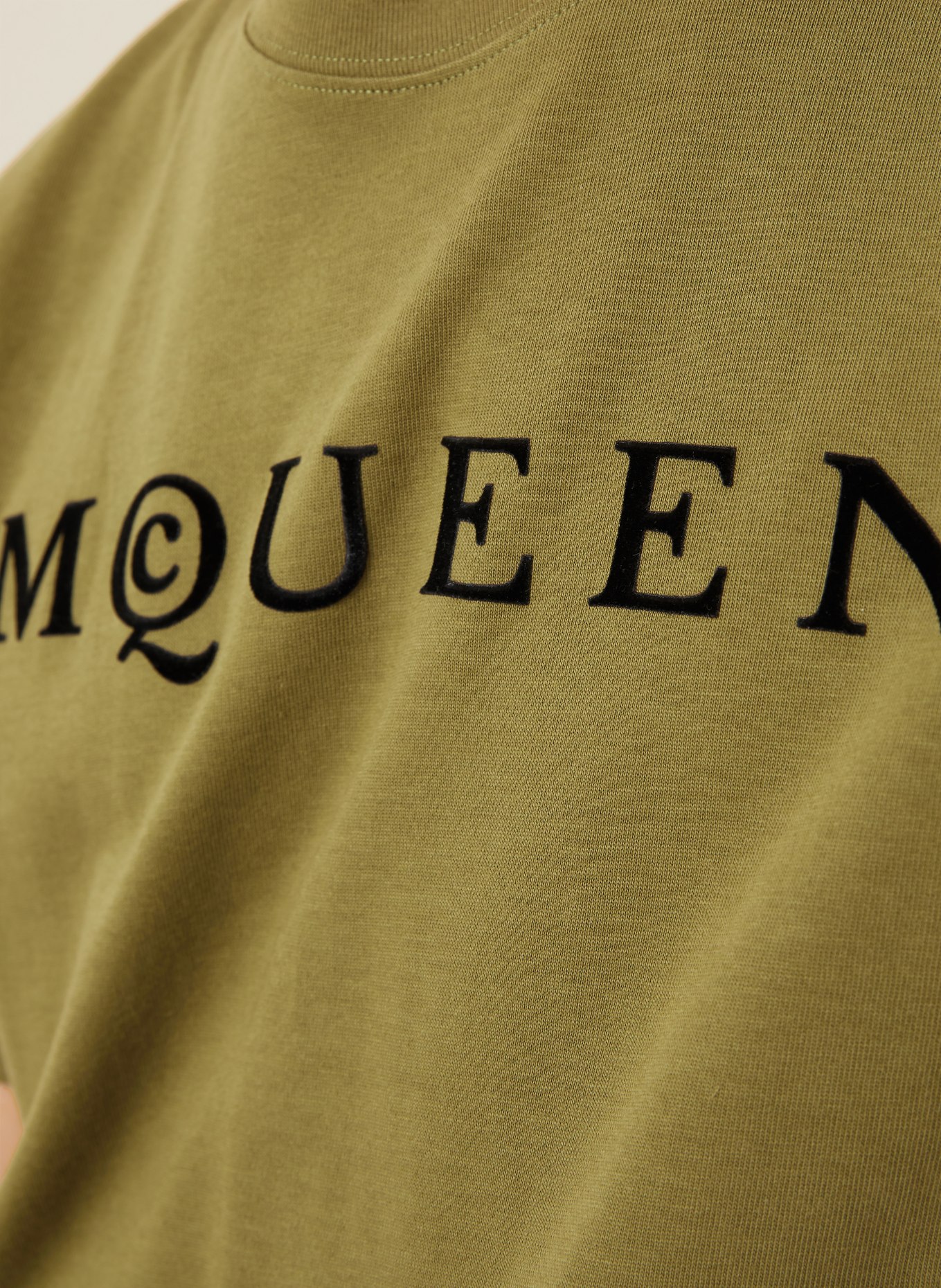 McQUEEN T-shirt: OLIVE
