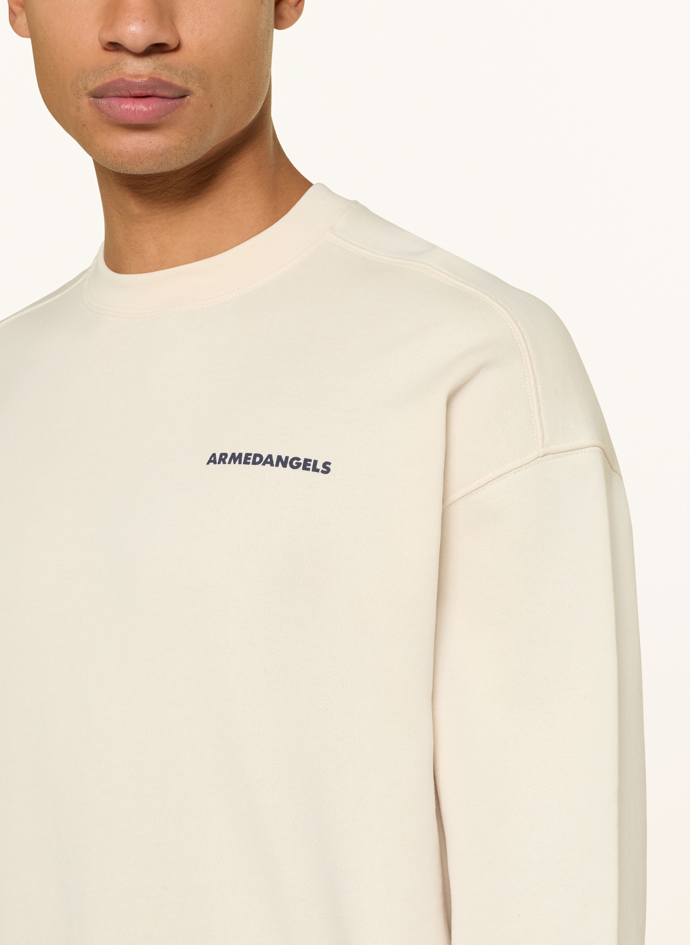 ARMEDANGELS Sweat-shirt EMAAL: ÉCRU