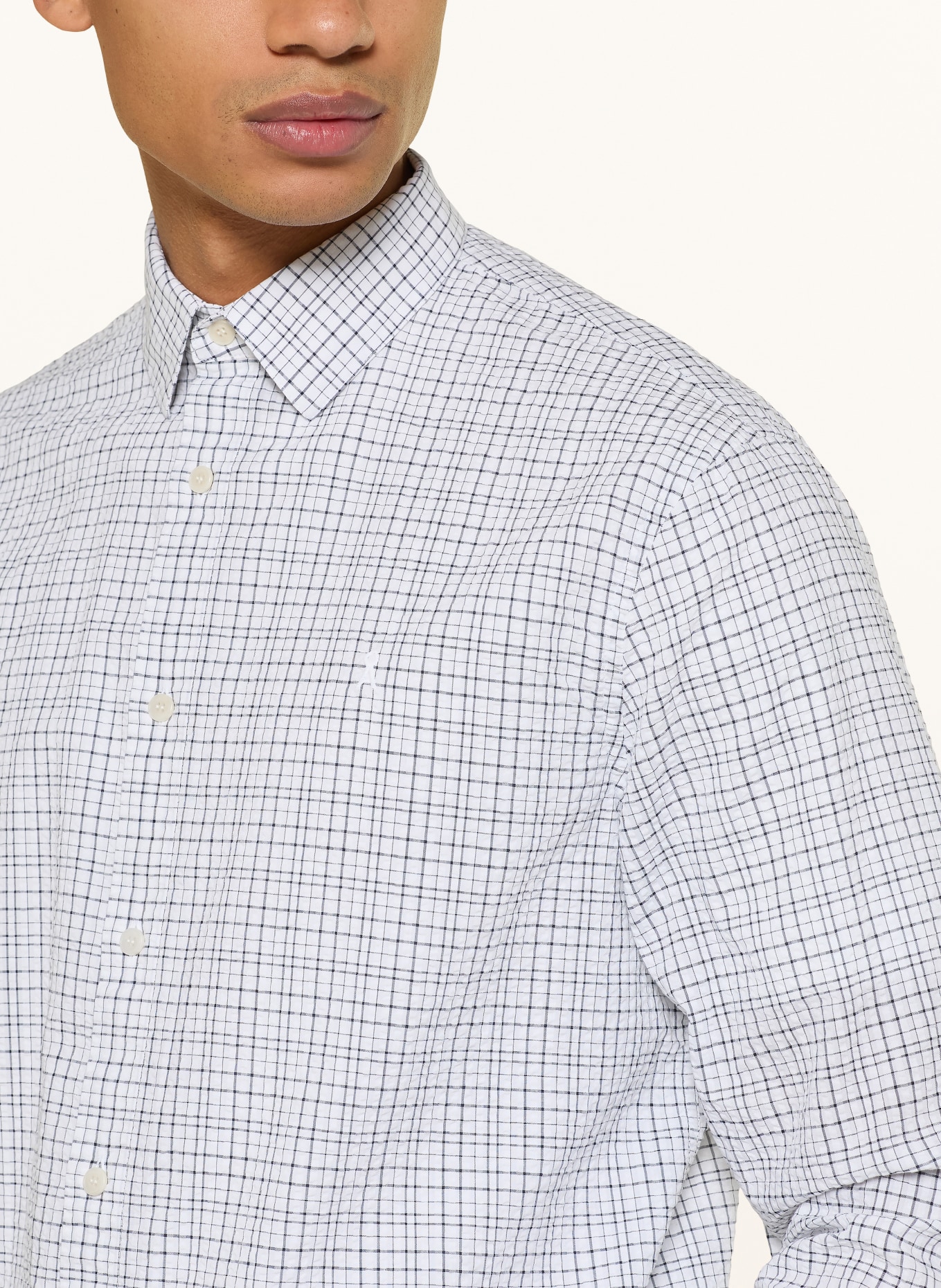 ARMEDANGELS Hemd Comfort Fit: WEISS / DUNKELBLAU