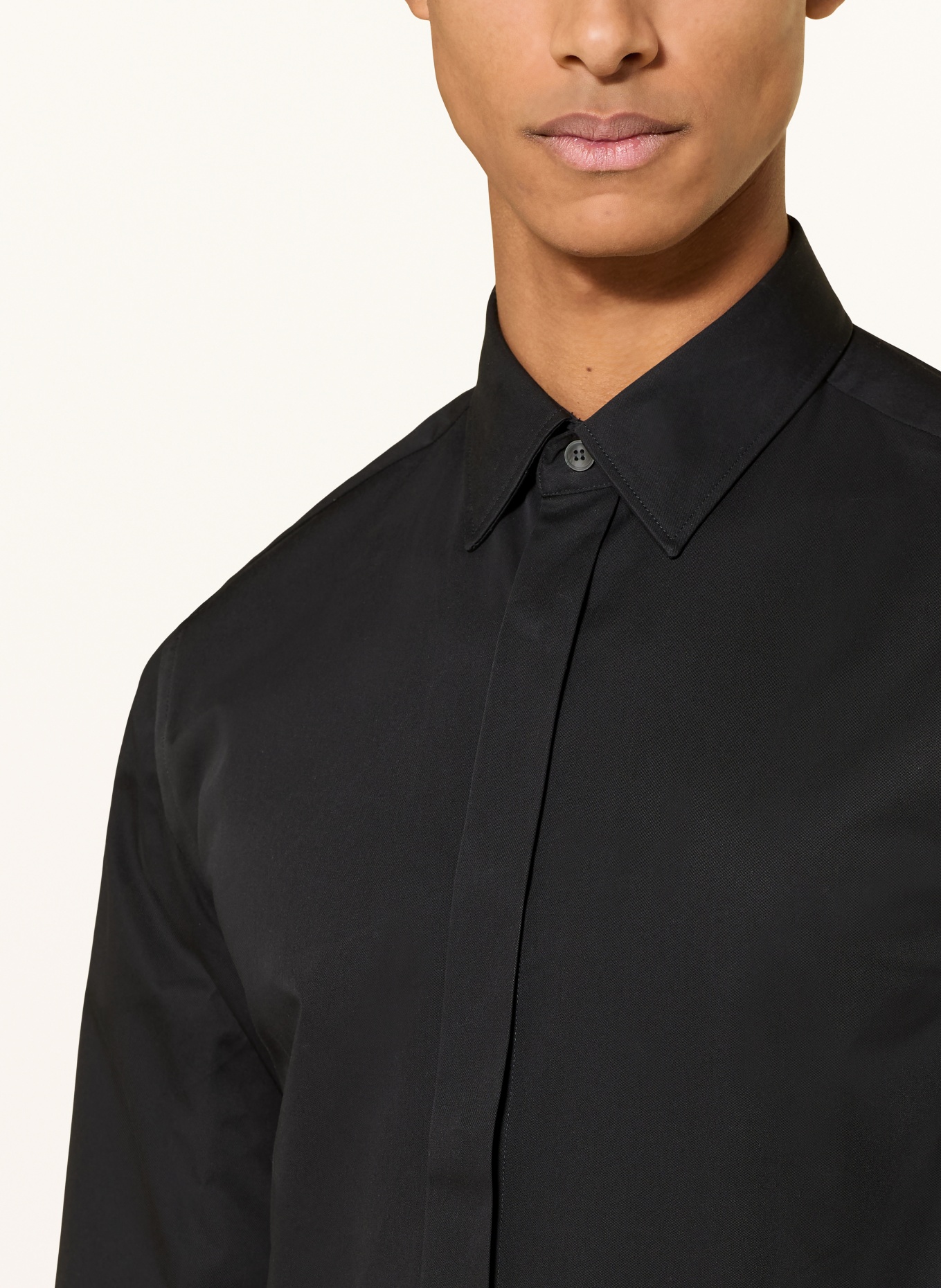 TIGER OF SWEDEN Hemd ADLEY Slim Fit: SCHWARZ