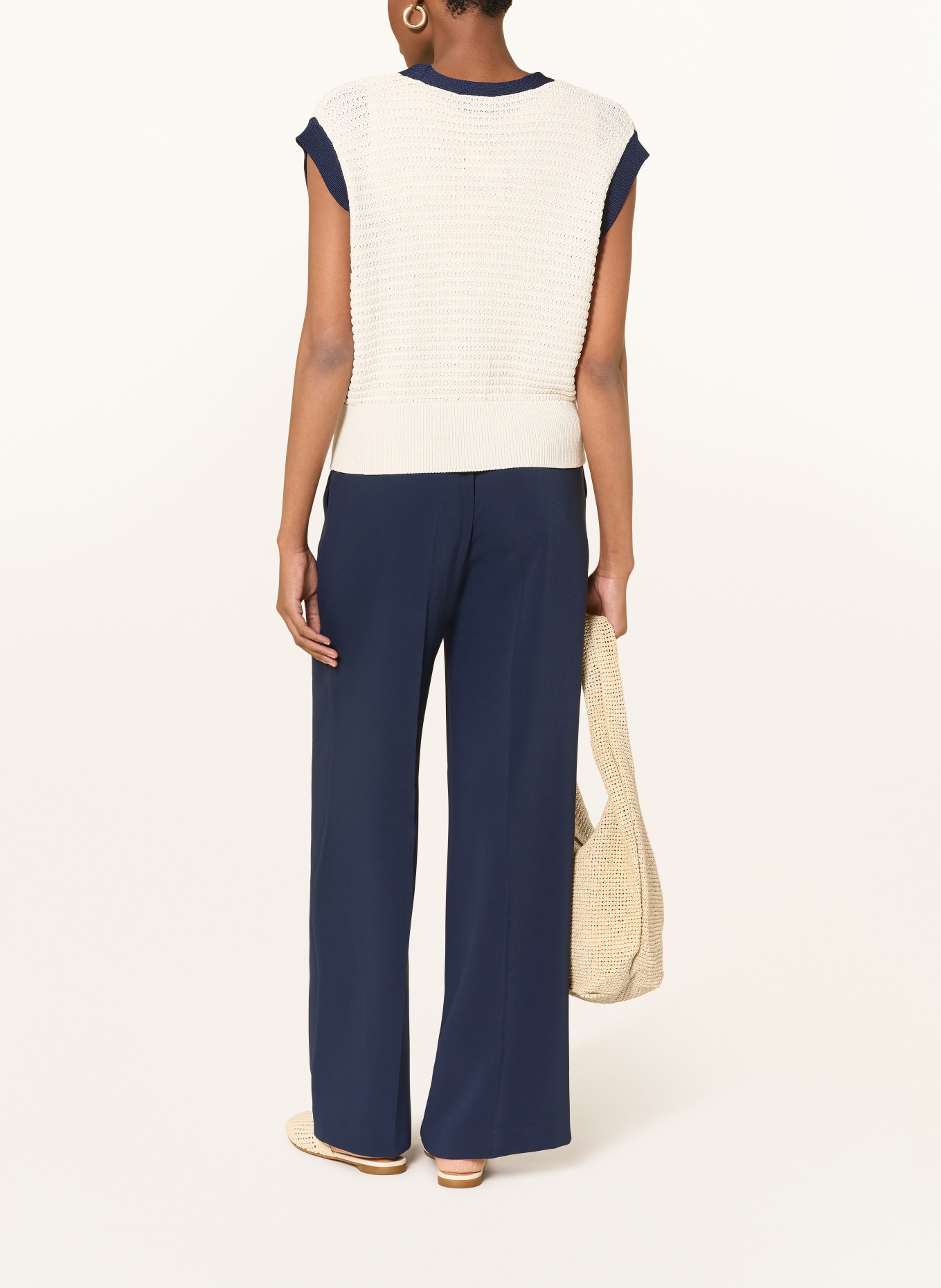 MORE & MORE Strickweste: ECRU / DUNKELBLAU