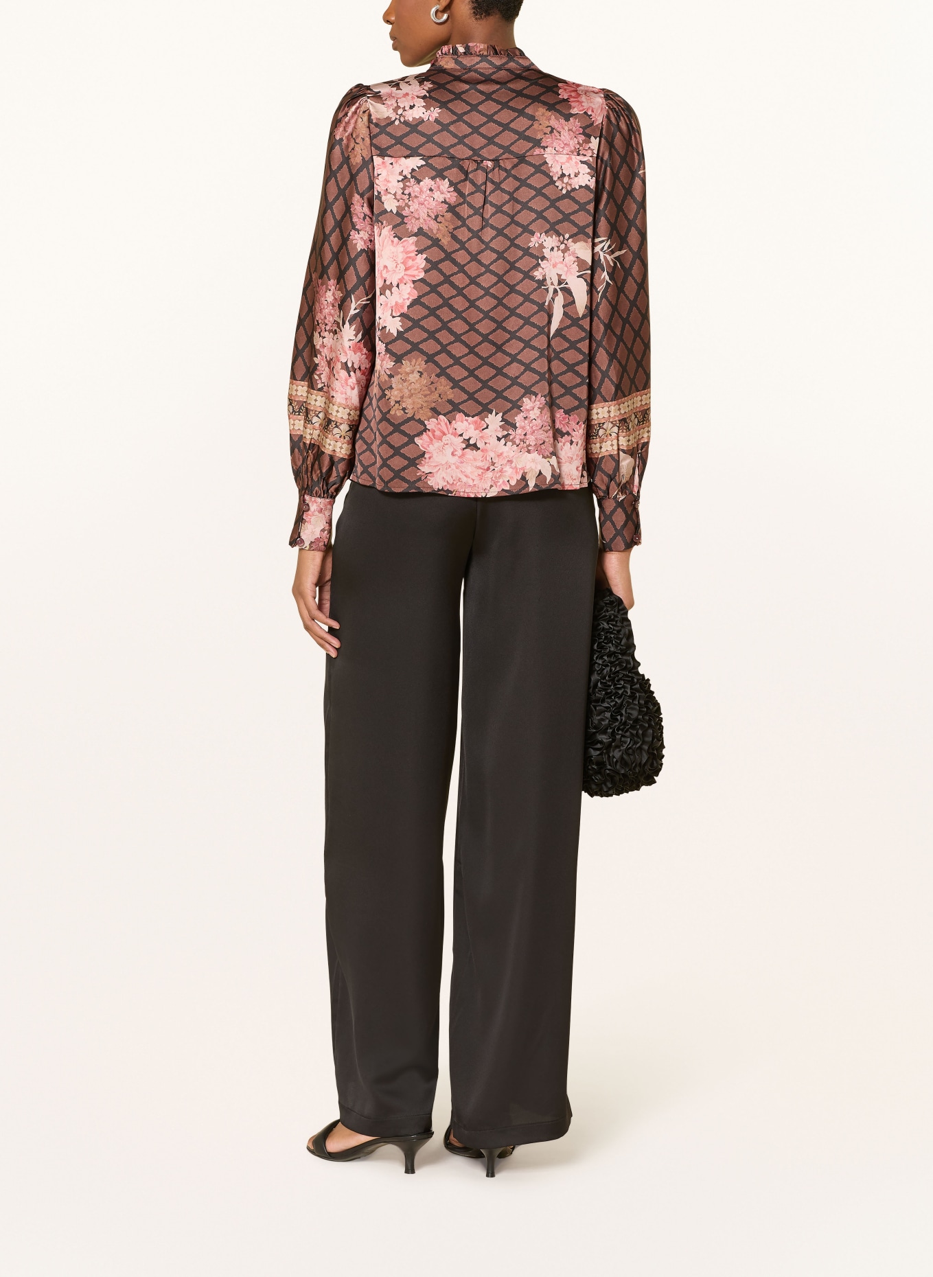 NEO NOIR Satinbluse MASSIMA mit Rüschen: BRAUN / HELLBRAUN / ALTROSA