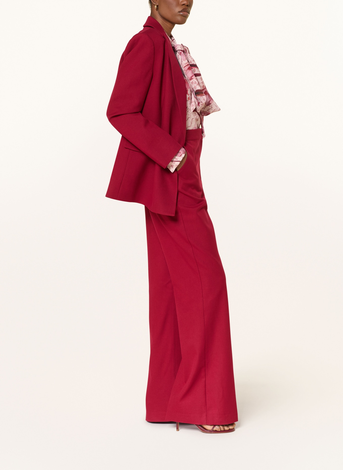 TED BAKER Marlenehose: DUNKELROT