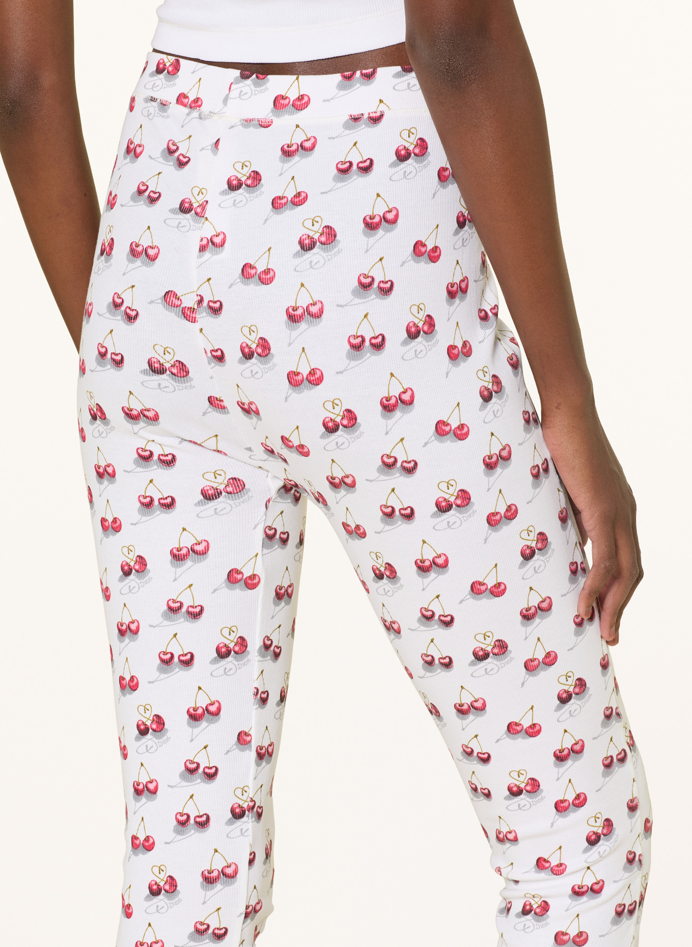 DIESEL Pyžamo ABIGAIL: BÍLÁ / SVĚTLE ŠEDÁ / ČERVENÁ