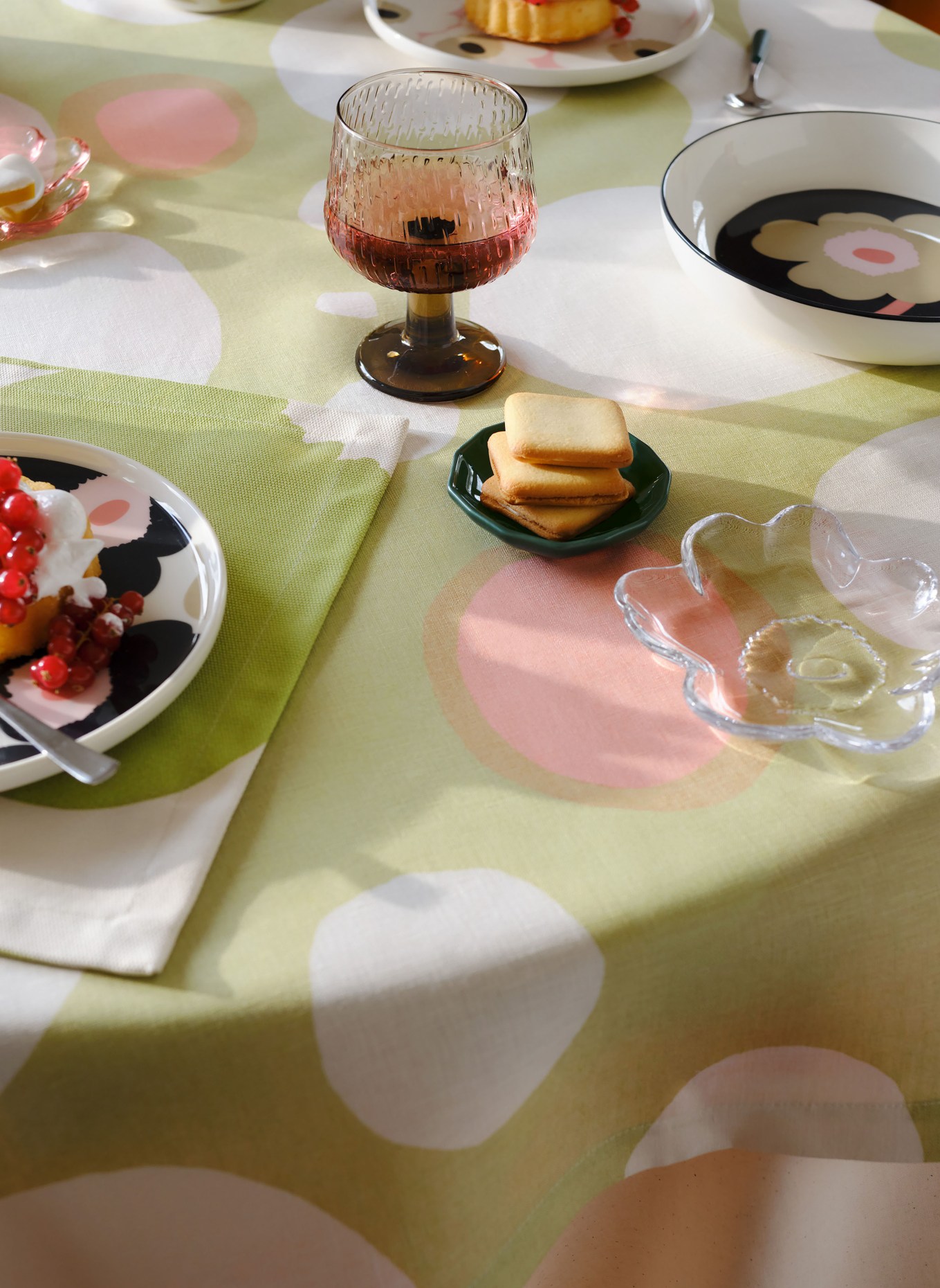 marimekko Tischset ISO UNIKKO: CREME / HELLGRÜN