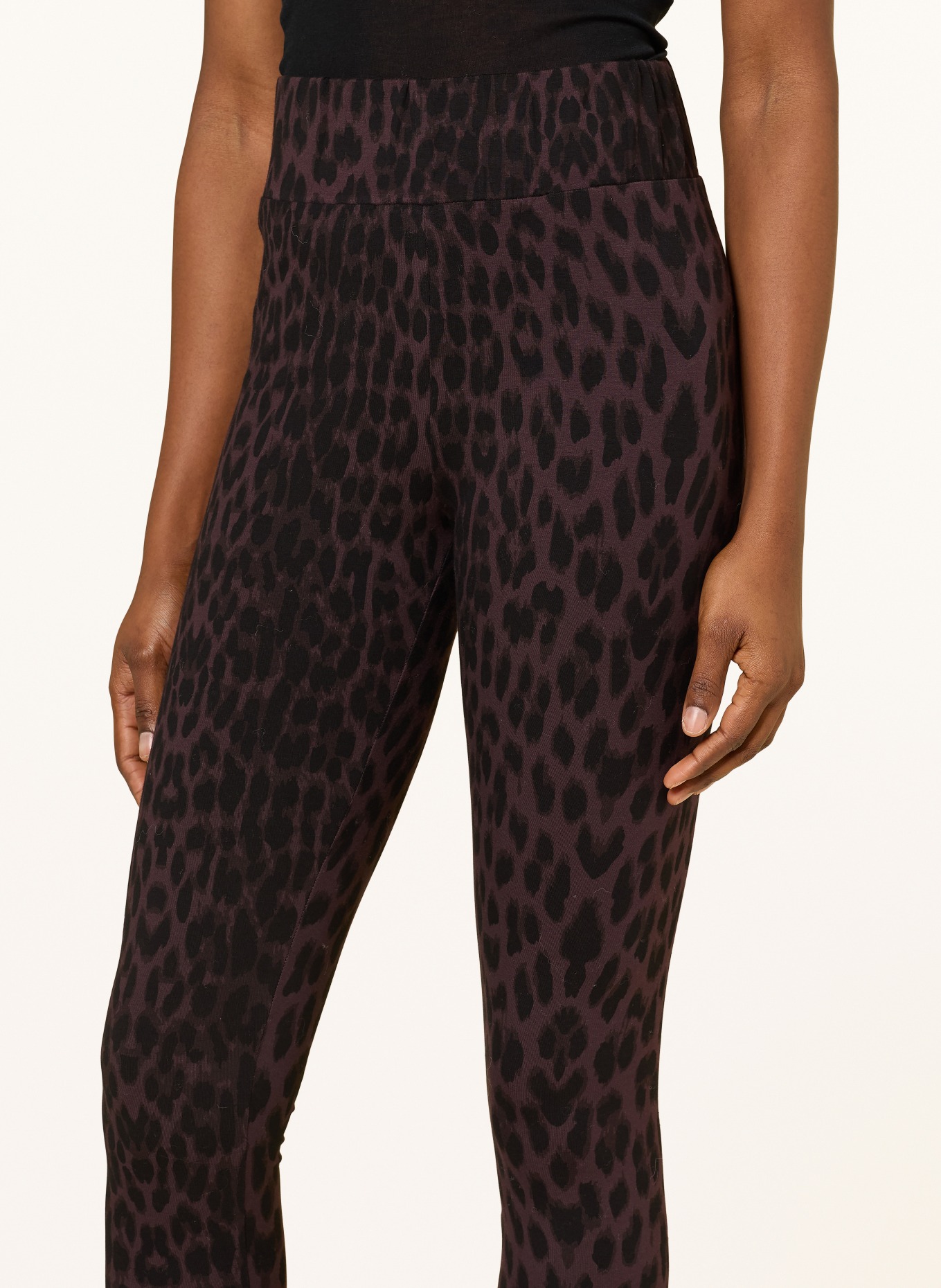 OH APRIL Legíny RITA: TMAVĚ HNĚDÁ / ČERNÁ