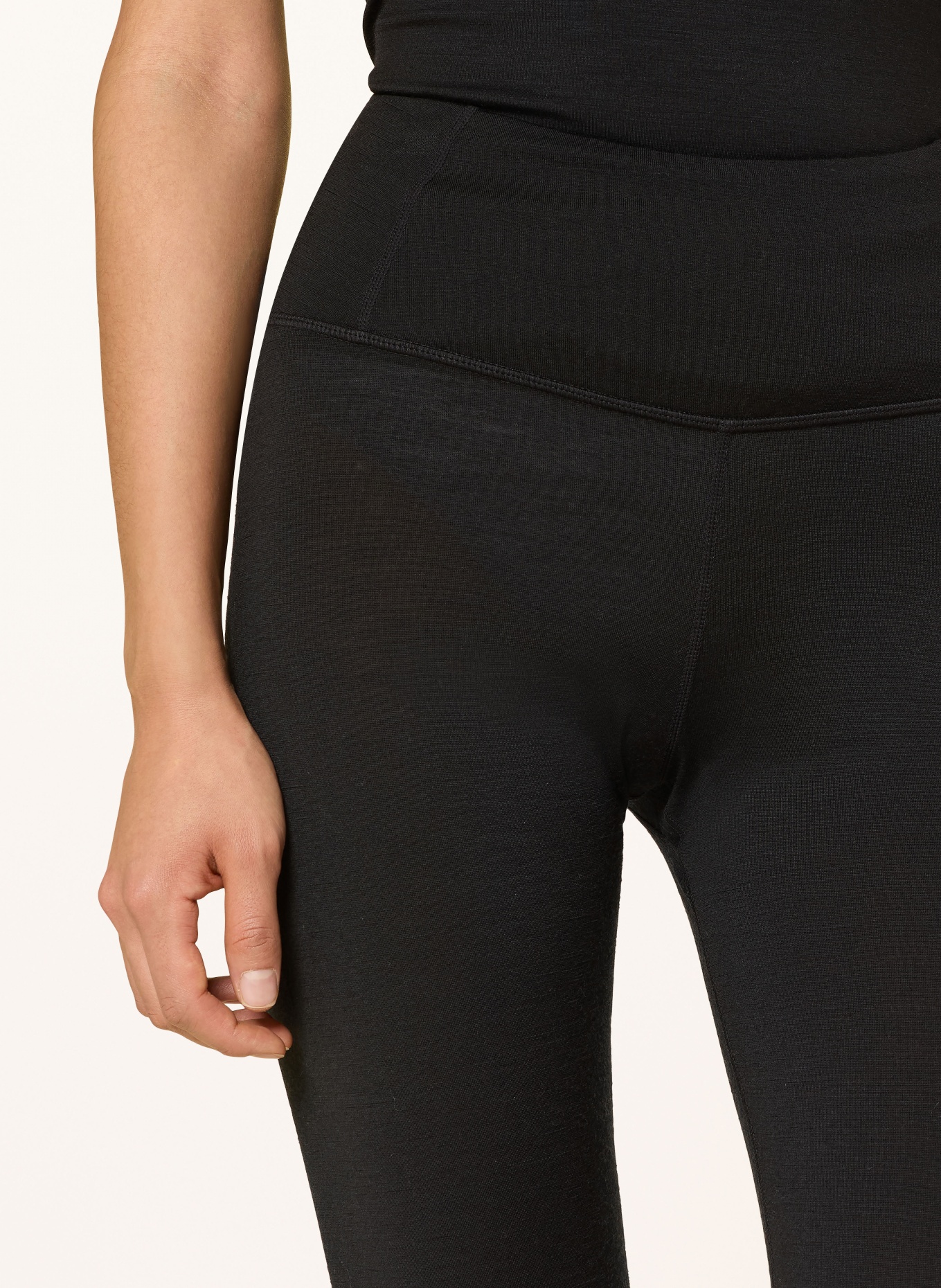 icebreaker Funktionswäsche-Hose MERINO 200 OASIS aus Merinowolle: SCHWARZ