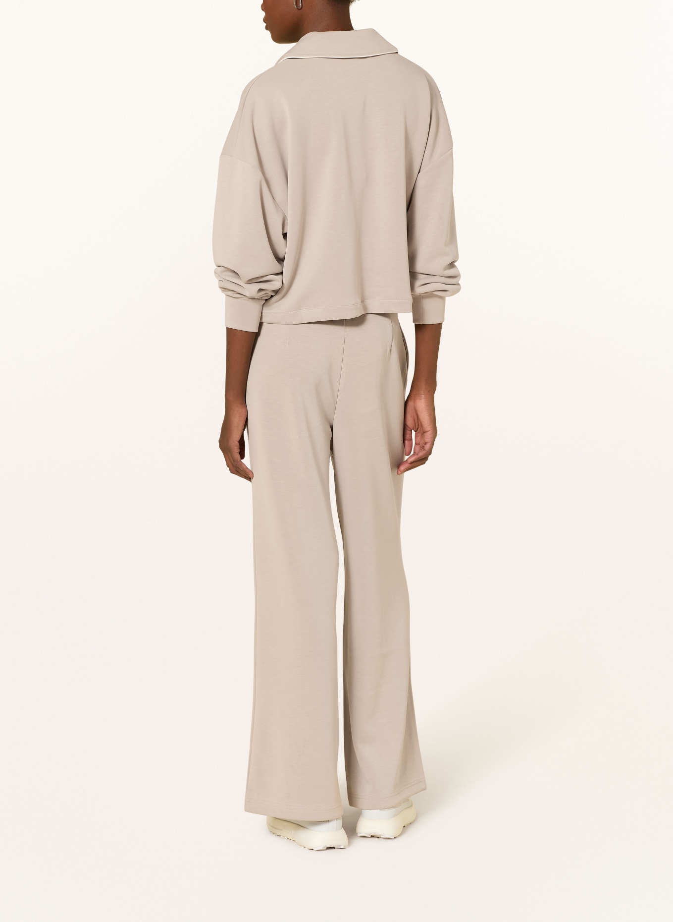 Sweaty Betty Sweatpants: BEIGE