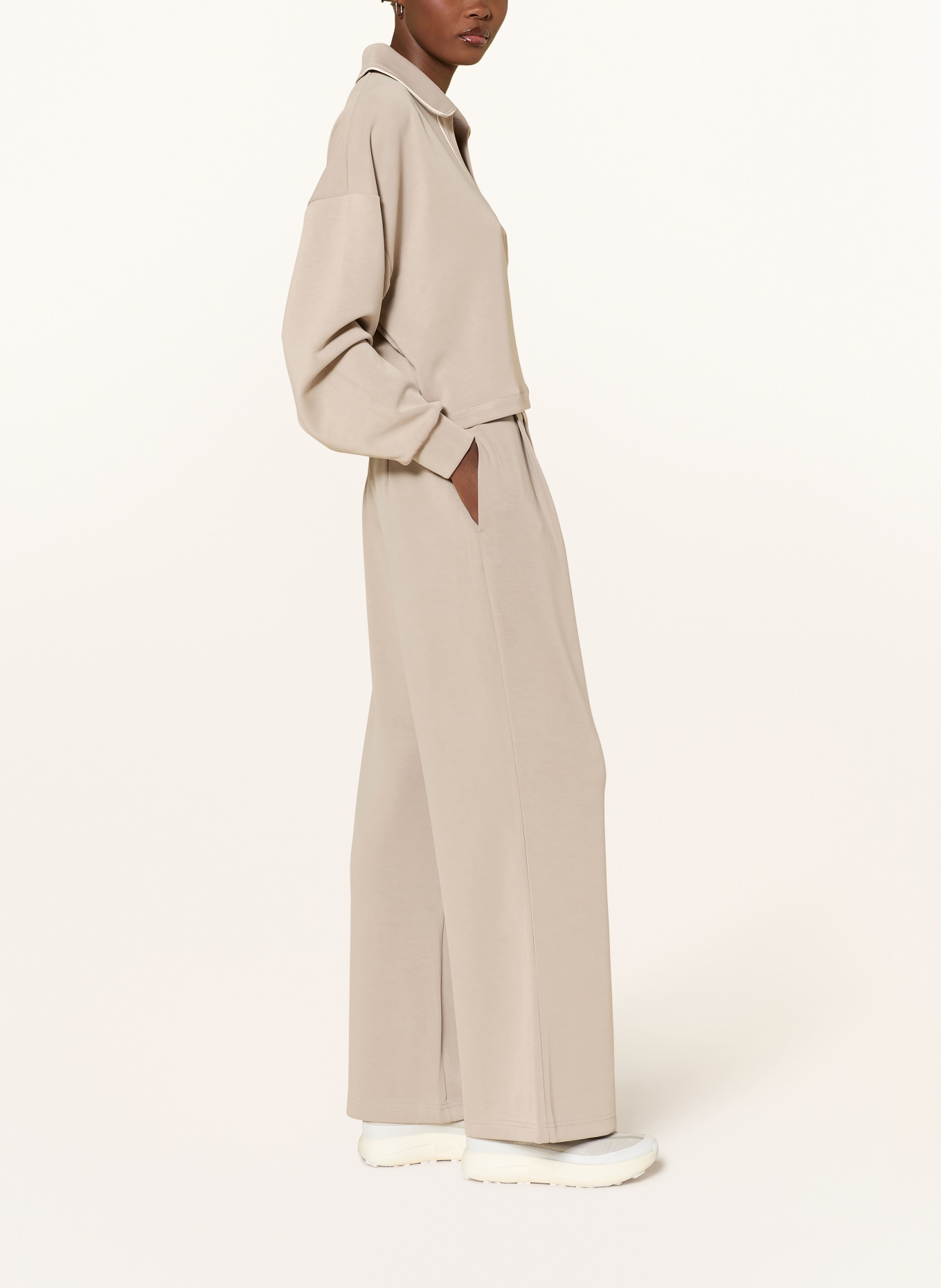 Sweaty Betty Sweatpants: BEIGE