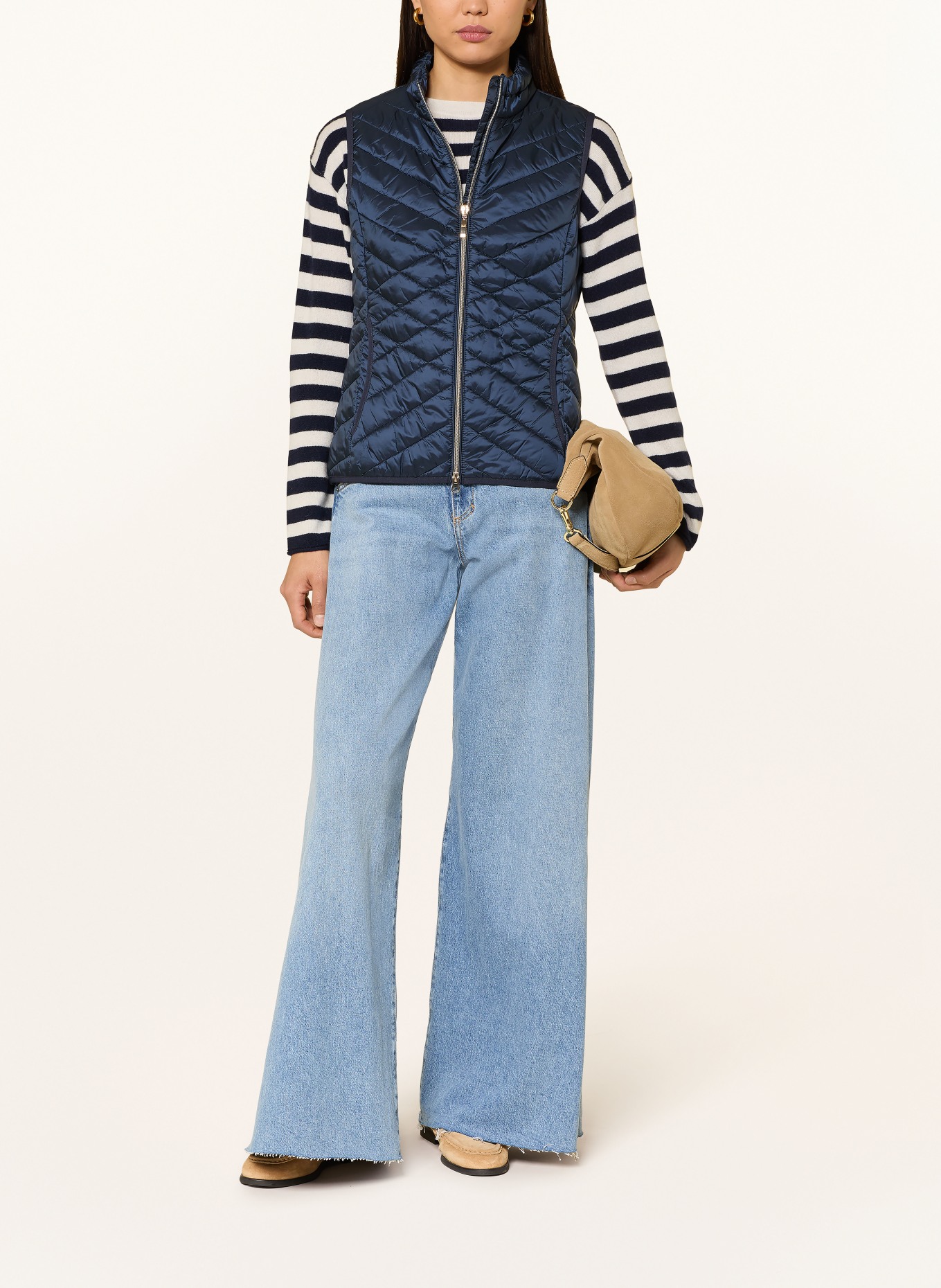 Betty Barclay quilted vest: DARK BLUE